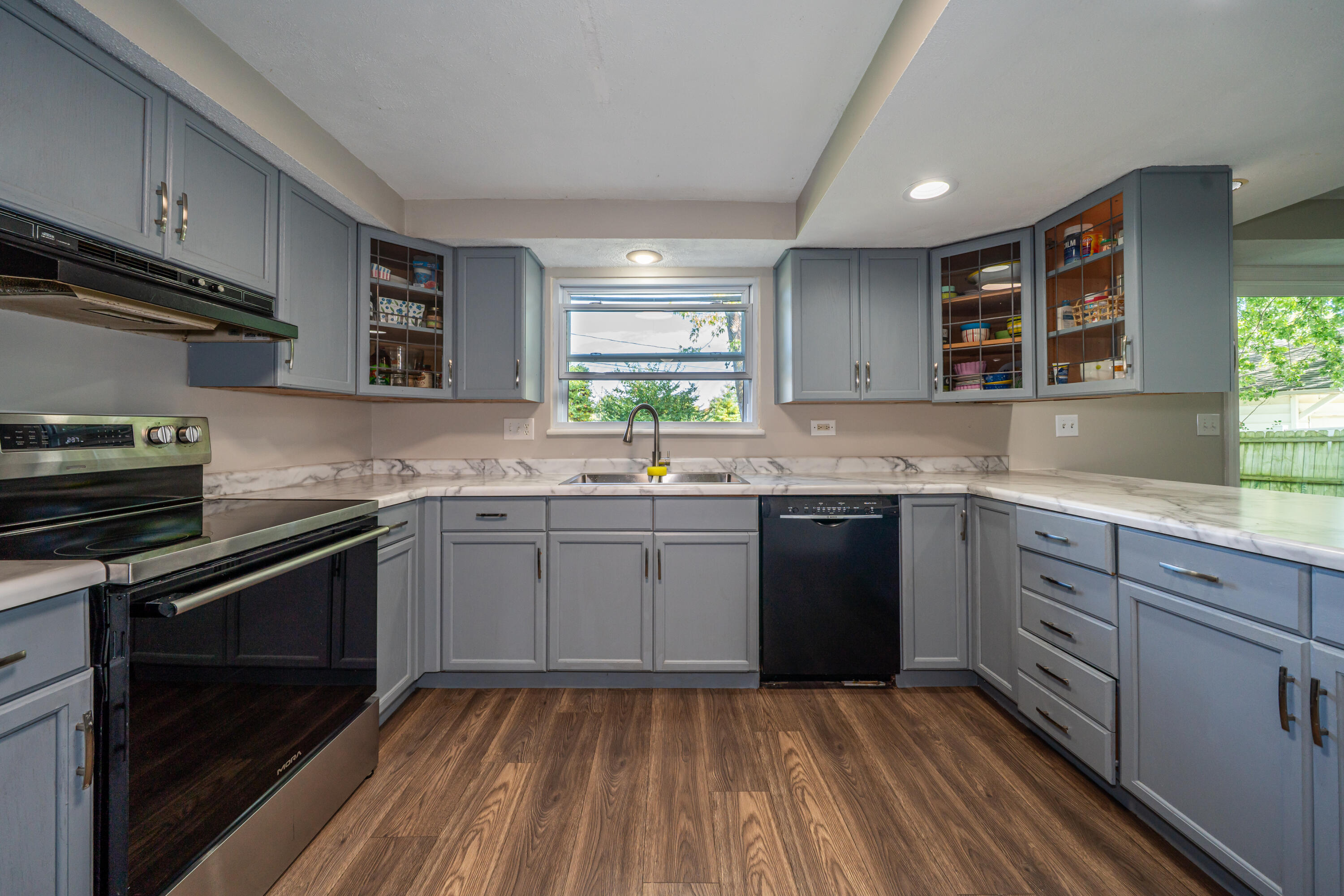 7616 Harshmanville, Huber Heights, Ohio 45424