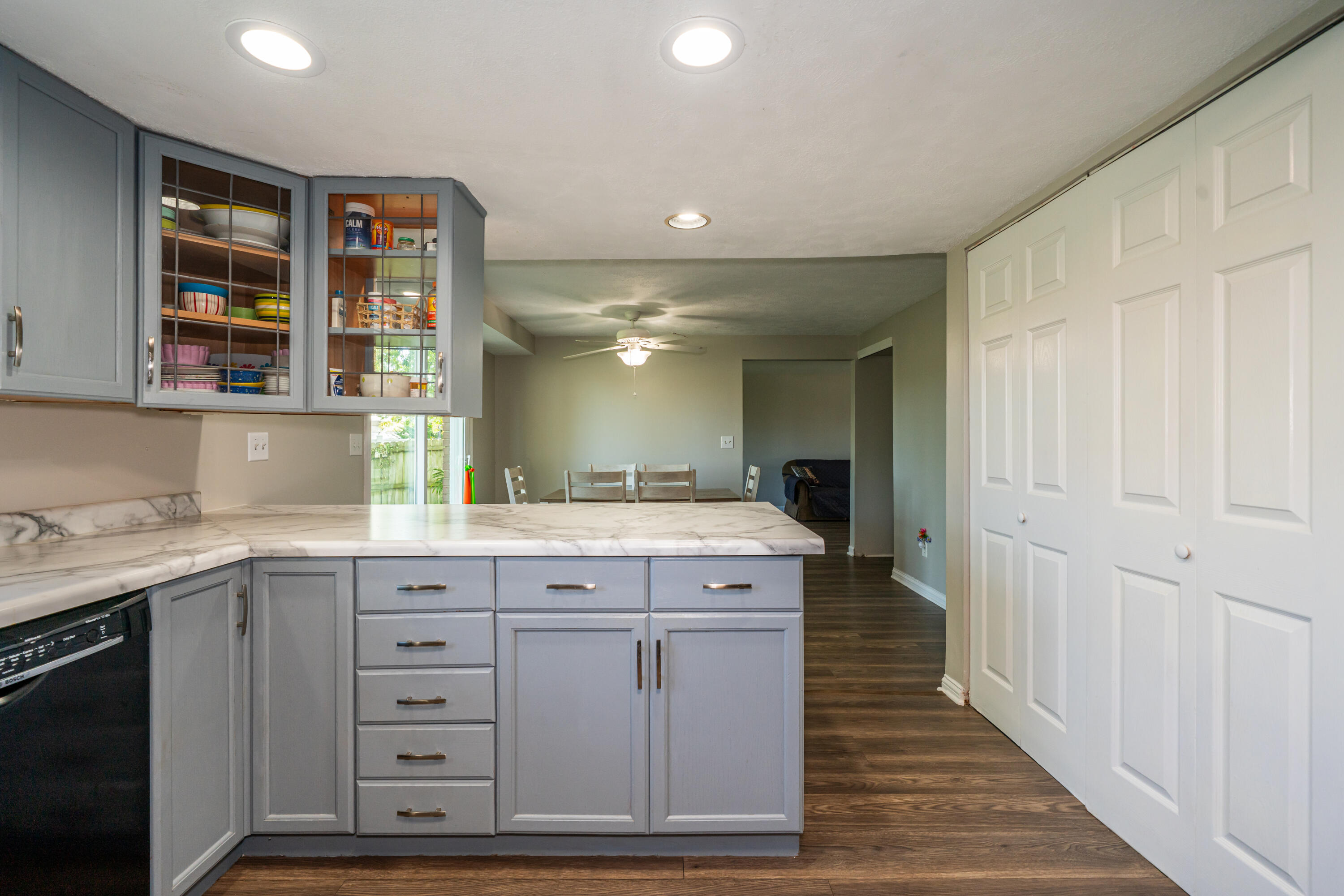 7616 Harshmanville, Huber Heights, Ohio 45424