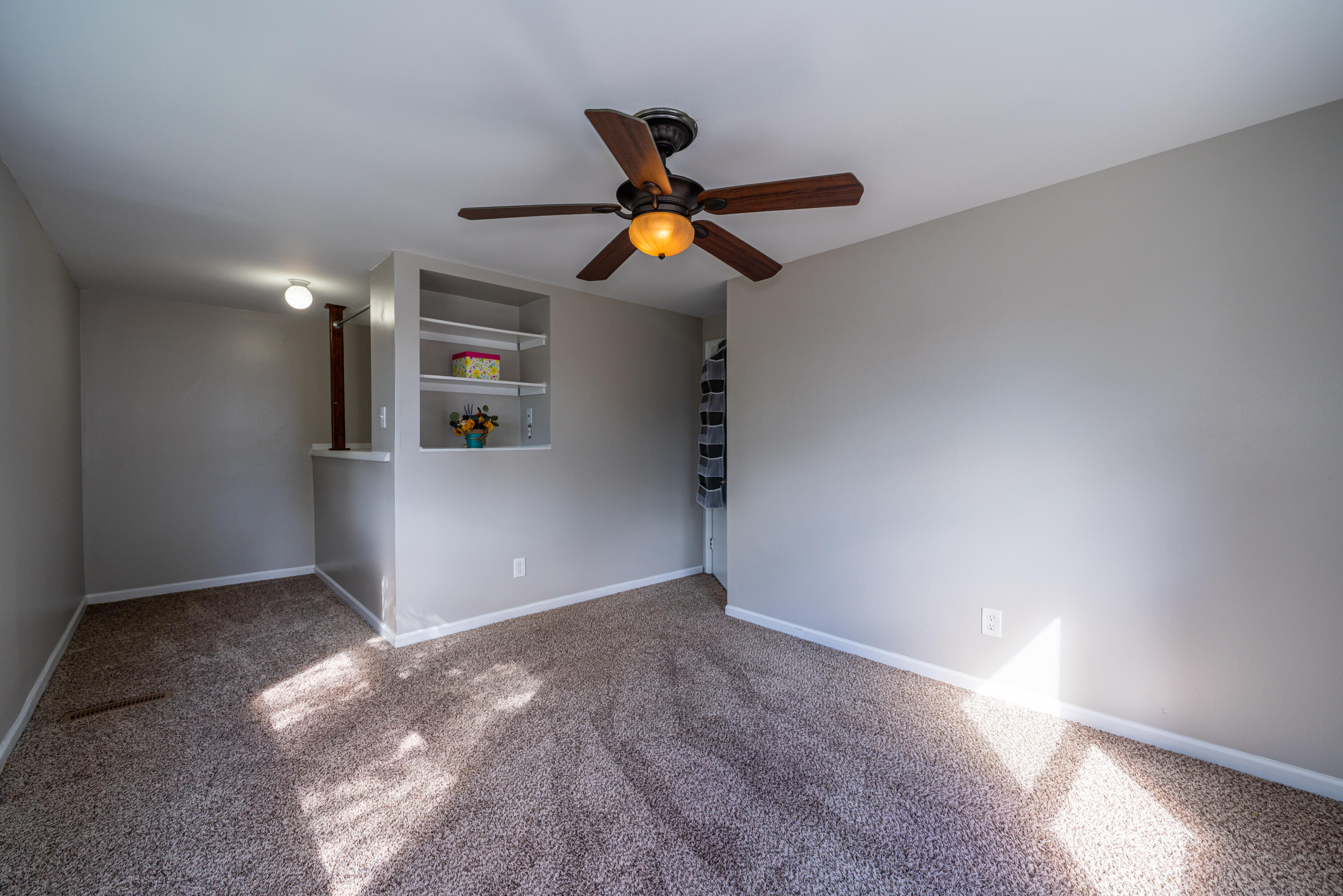 7616 Harshmanville, Huber Heights, Ohio 45424