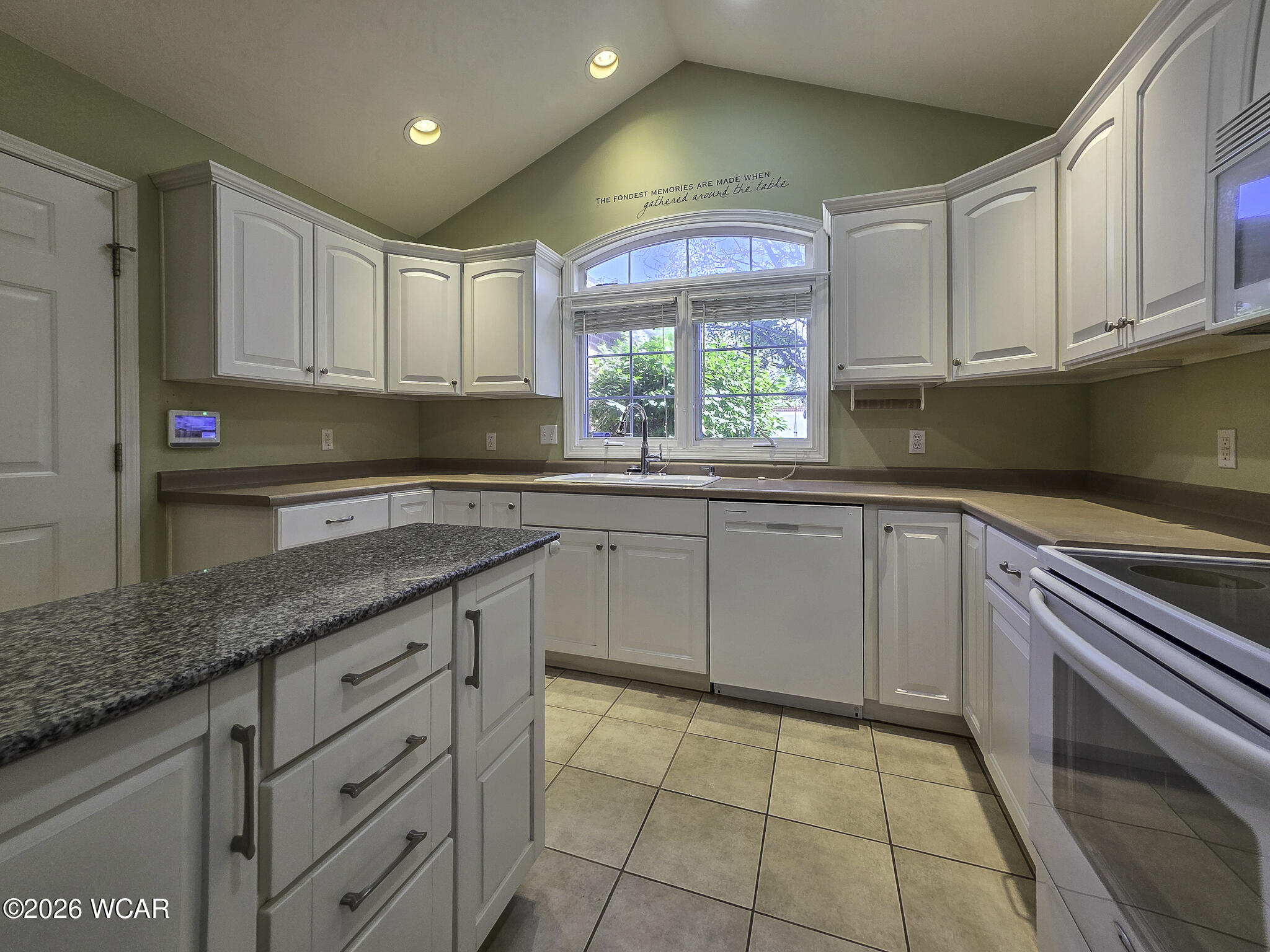 4215 Emma Parkway, Lima, Ohio