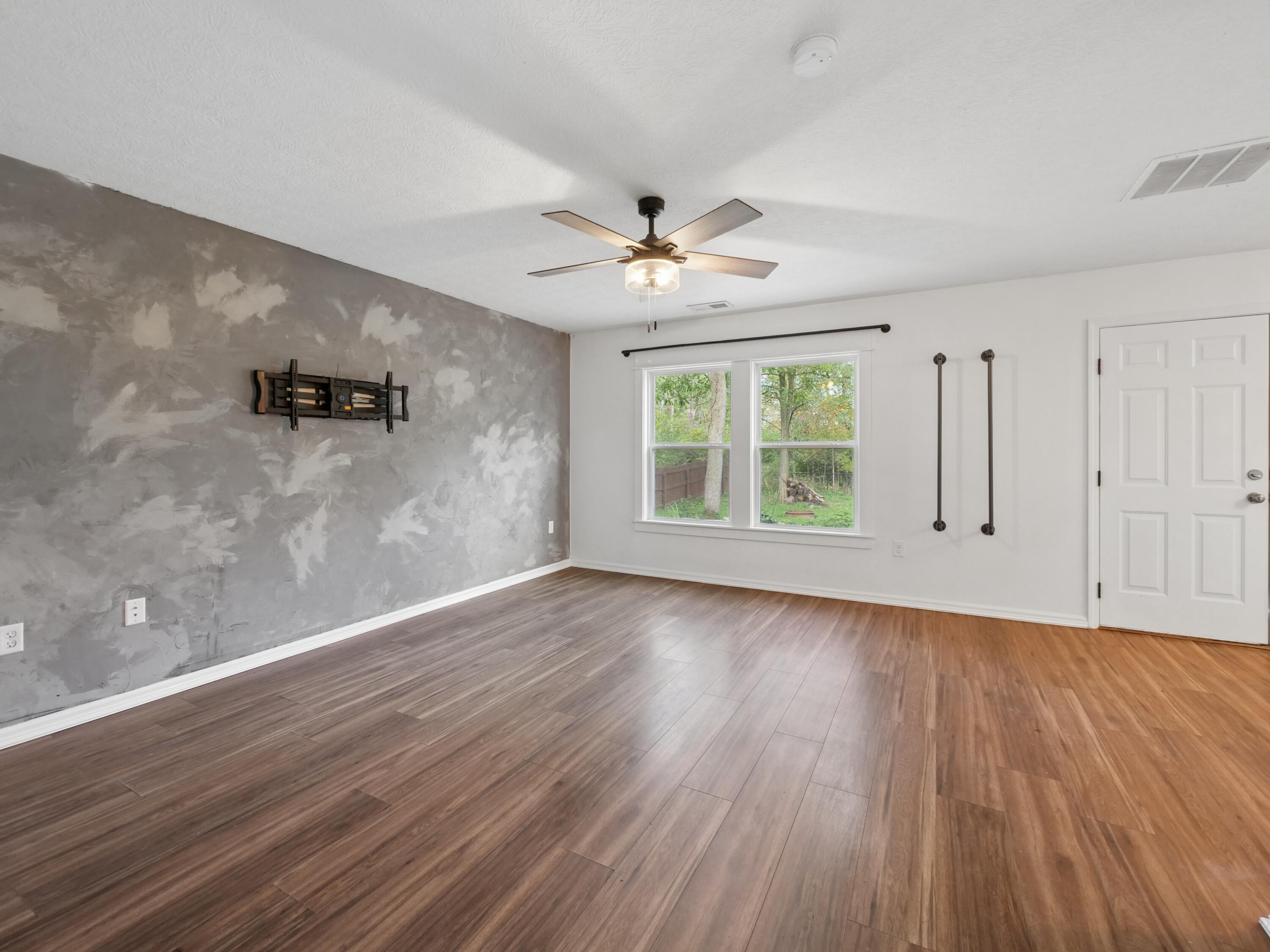 960 Louise, Xenia, Ohio 45385