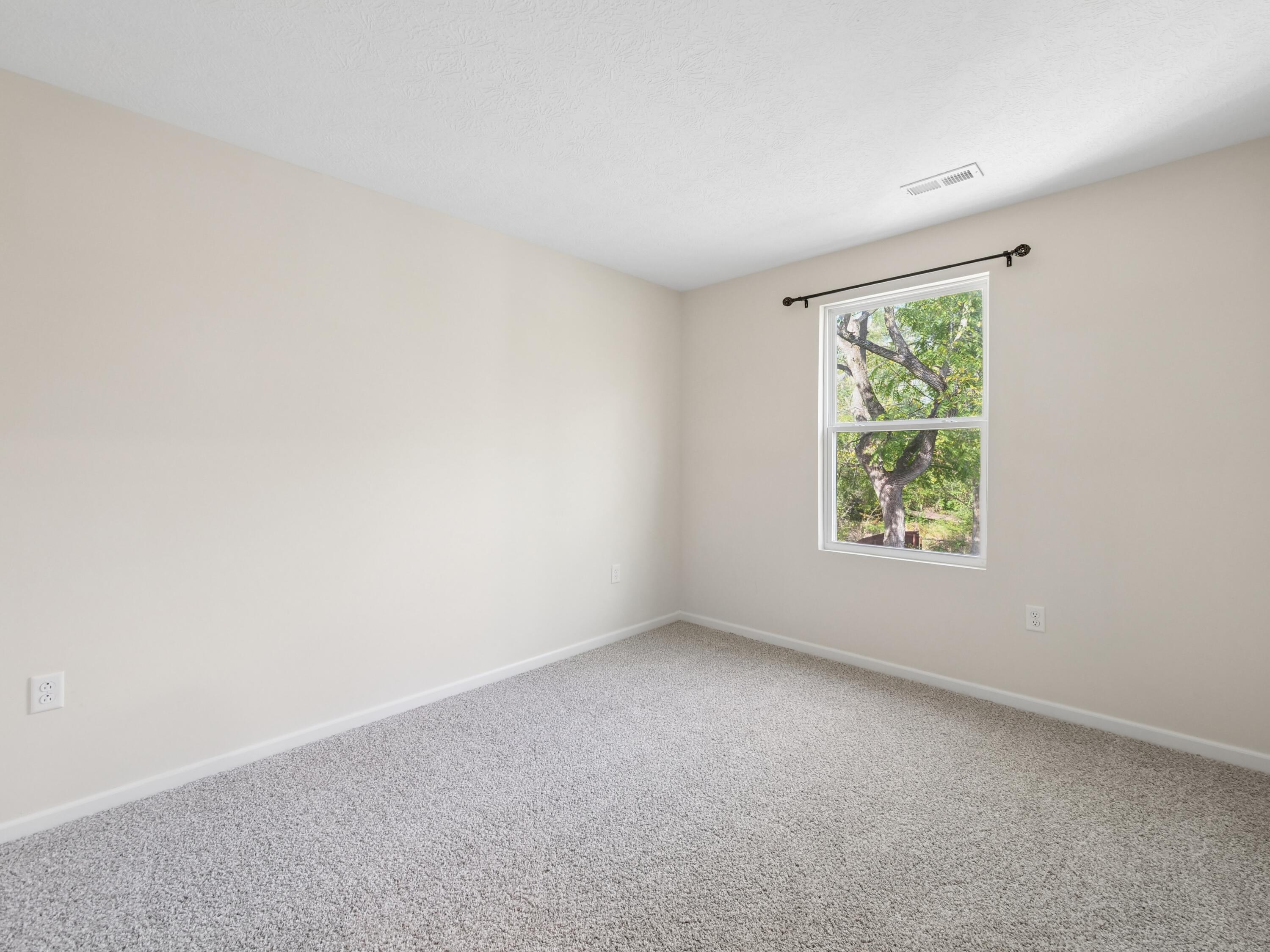 960 Louise, Xenia, Ohio 45385