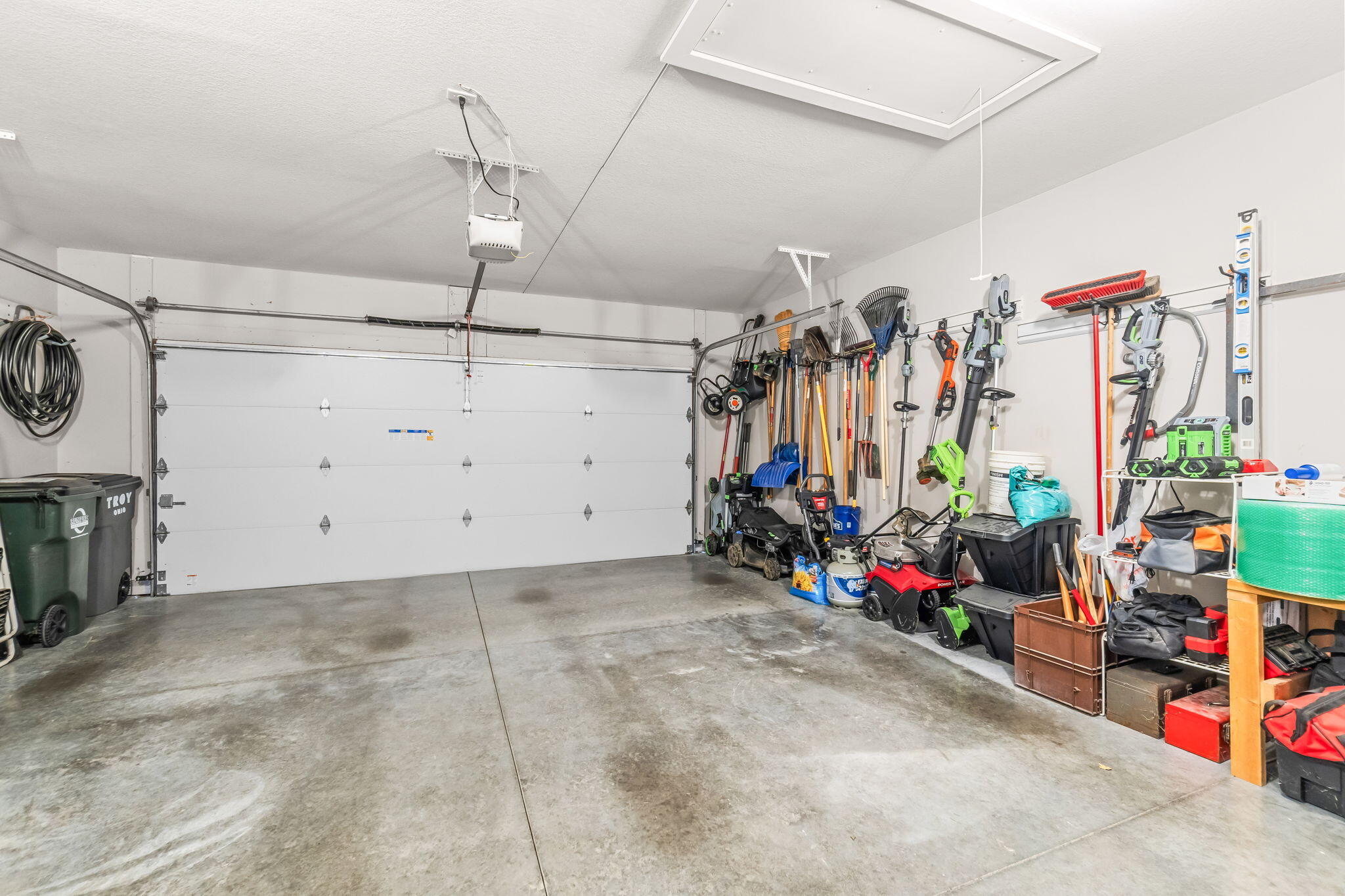 1427 Legacy, Troy, Ohio 45373