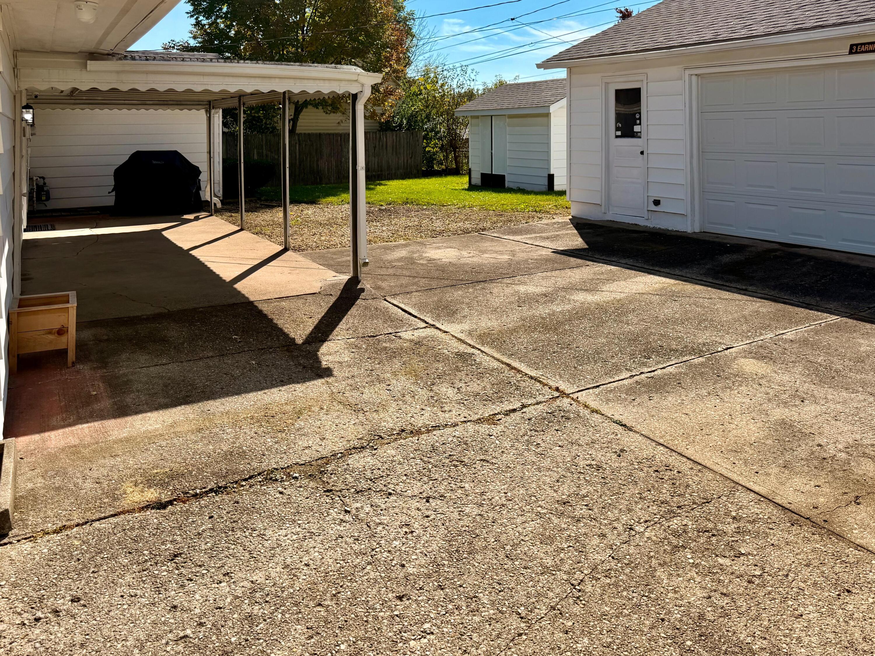 629 Brumbaugh, New Carlisle, Ohio 45344