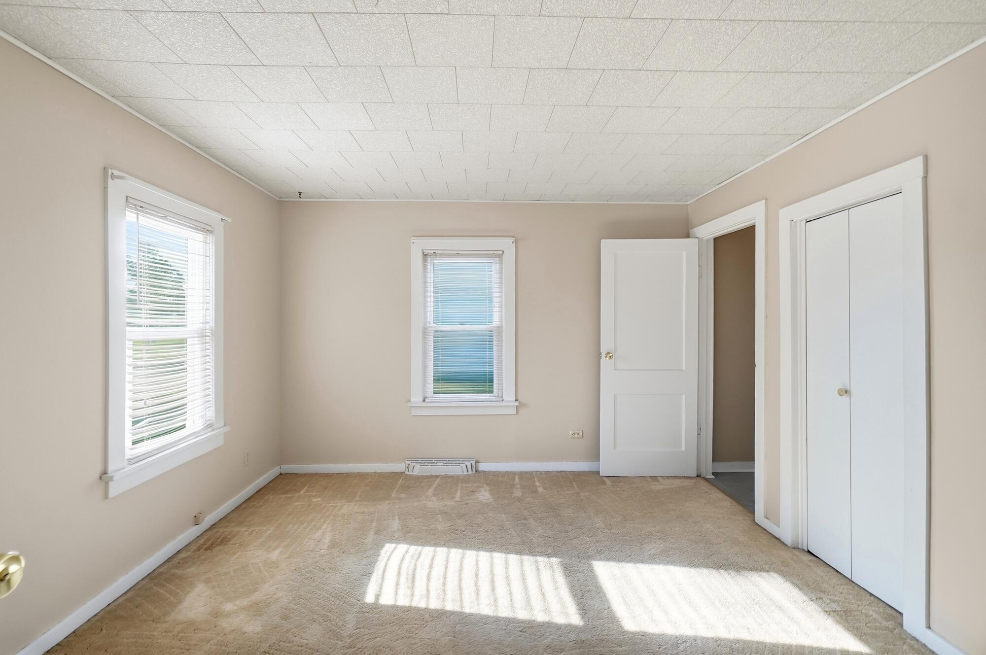 807 Court, Wapakoneta, Ohio 45895