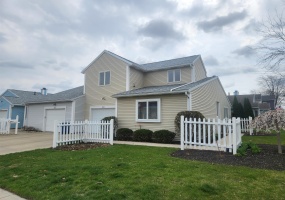 205 South, Saint Marys, Ohio 45885, 3 Bedroom Bedrooms, ,2 BathroomBathrooms,Residential,For Sale,South,1044628