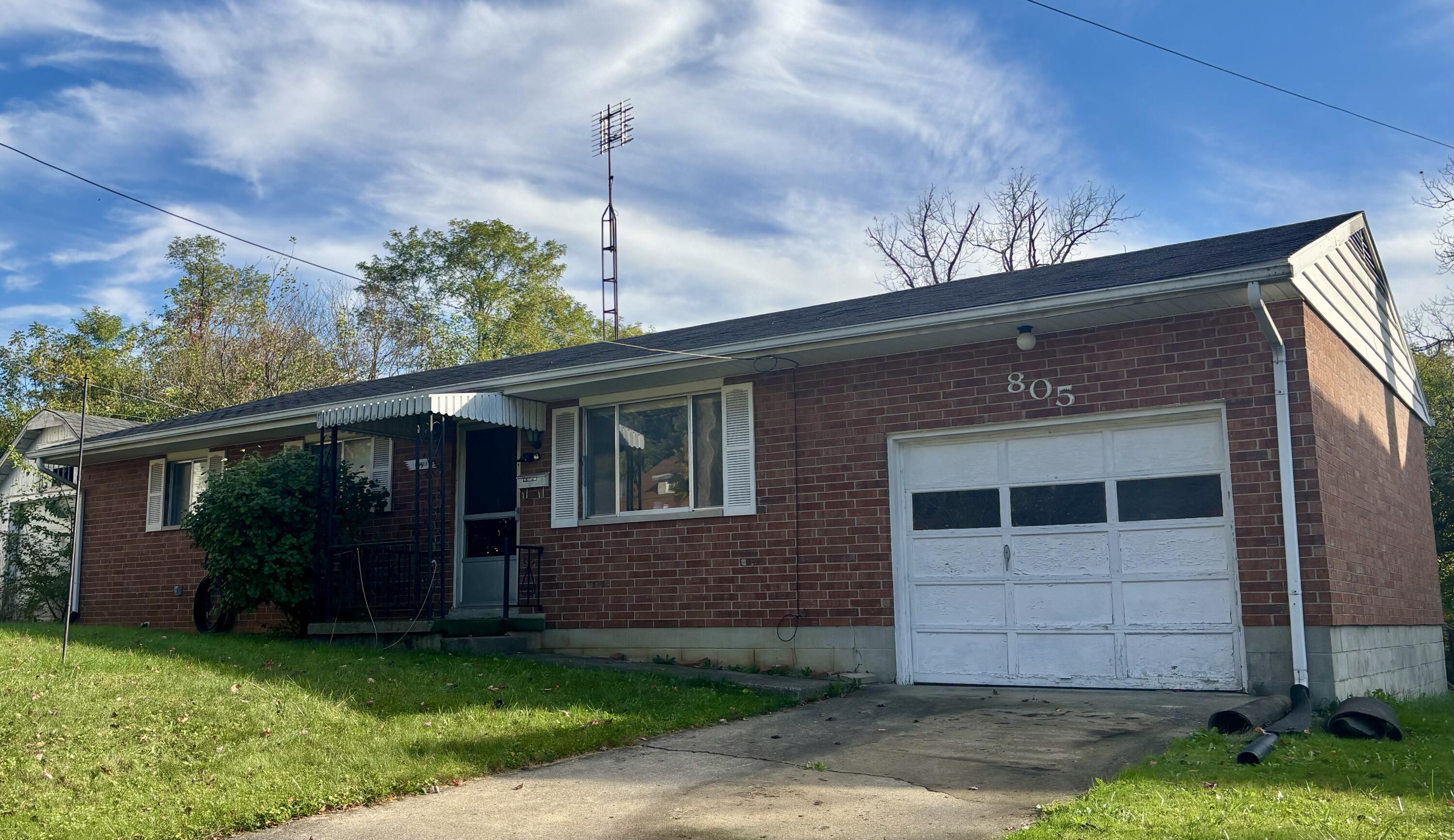805 Fielding, Sidney, Ohio 45365