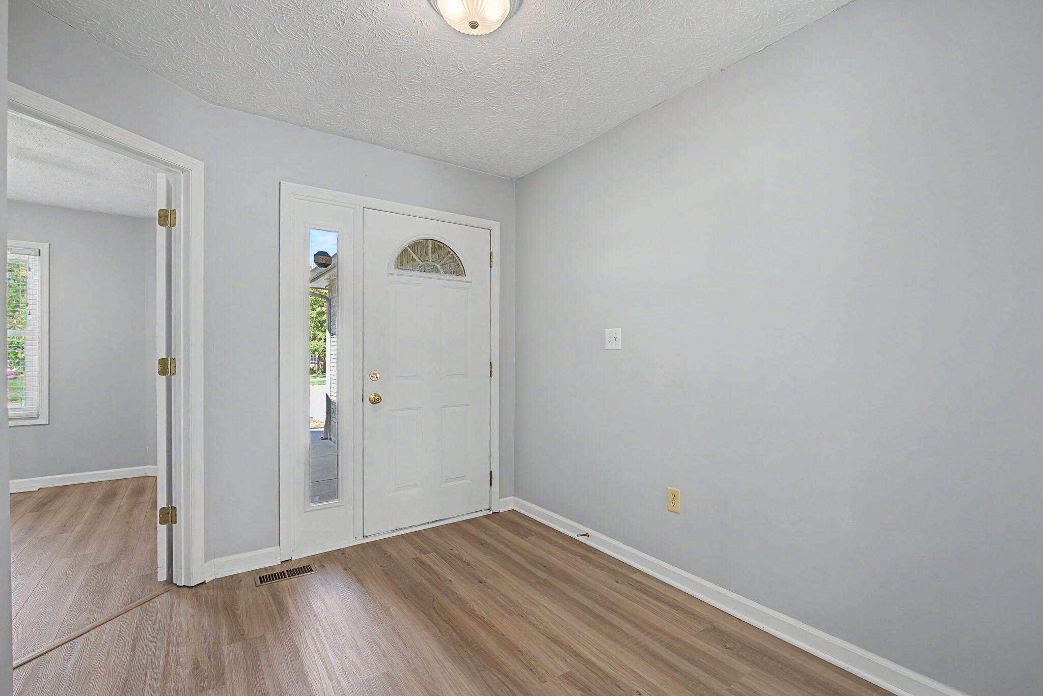 760 Waldsmith, Vandalia, Ohio 45377