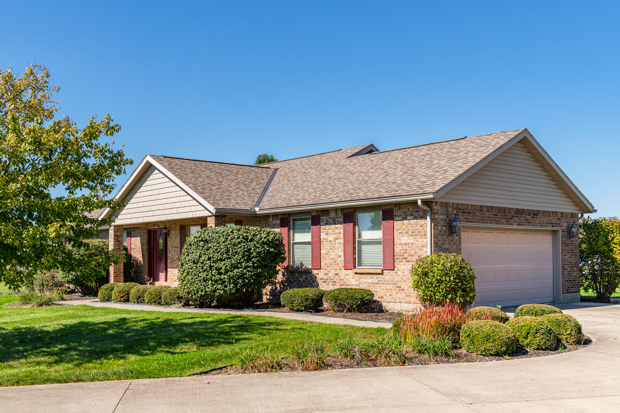 5782 Whispering Wind, Springfield, Ohio 45504