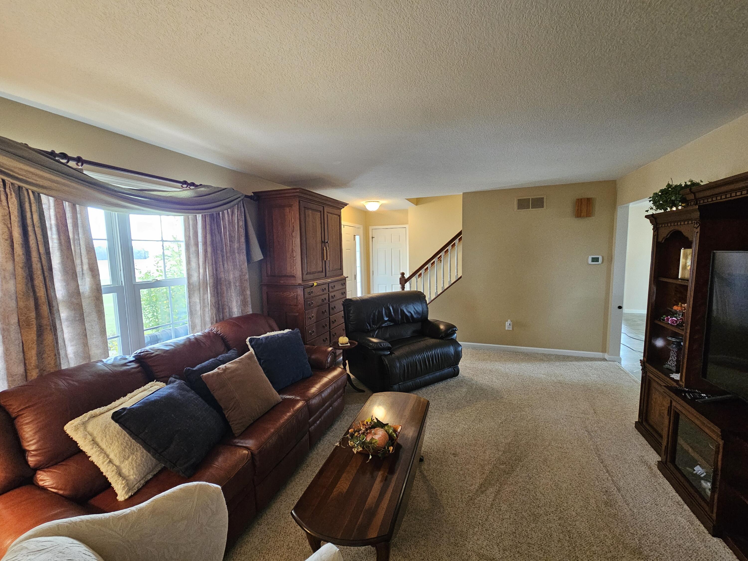 15881 Lochard, Anna, Ohio 45302