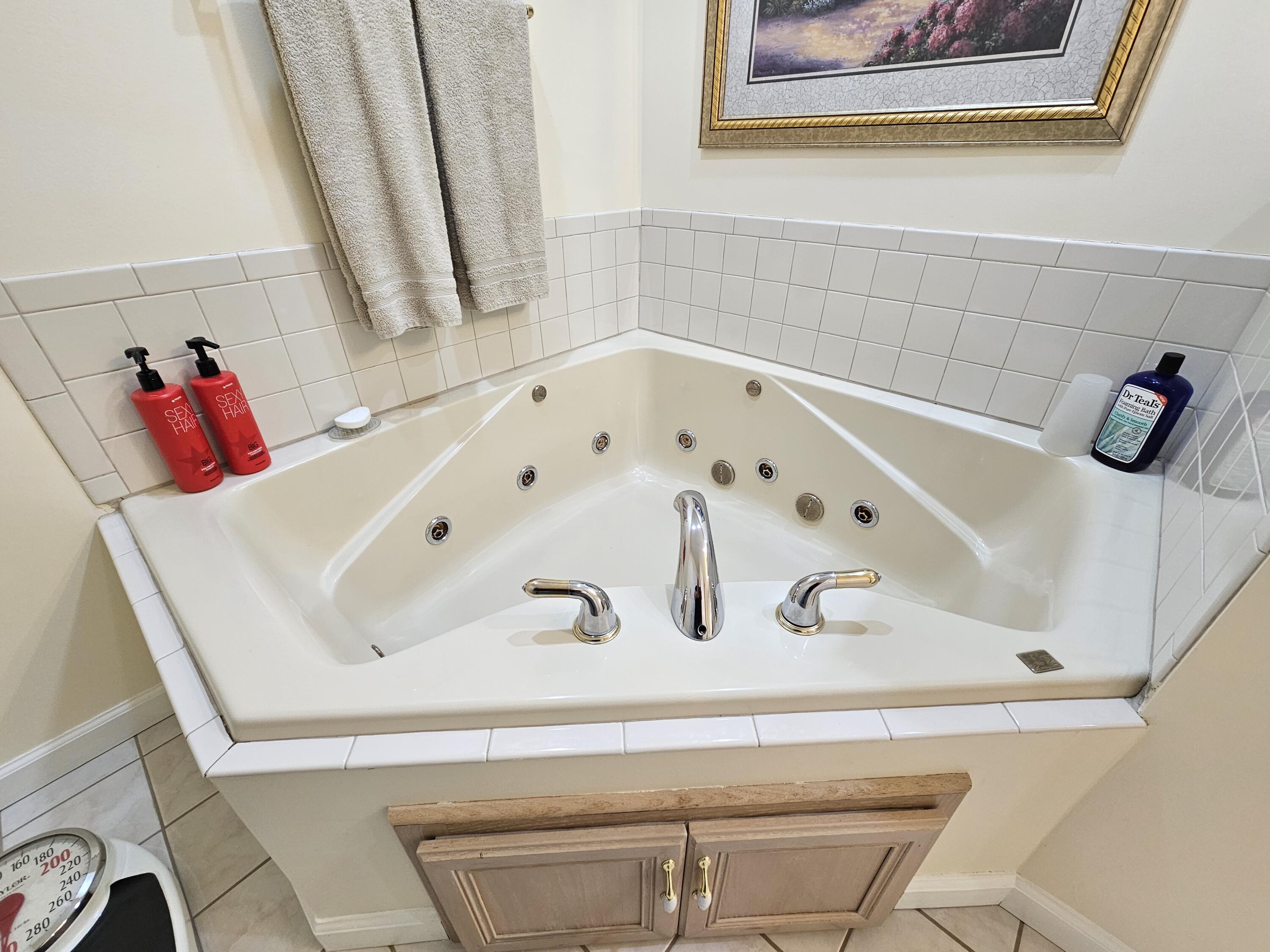 15881 Lochard, Anna, Ohio 45302