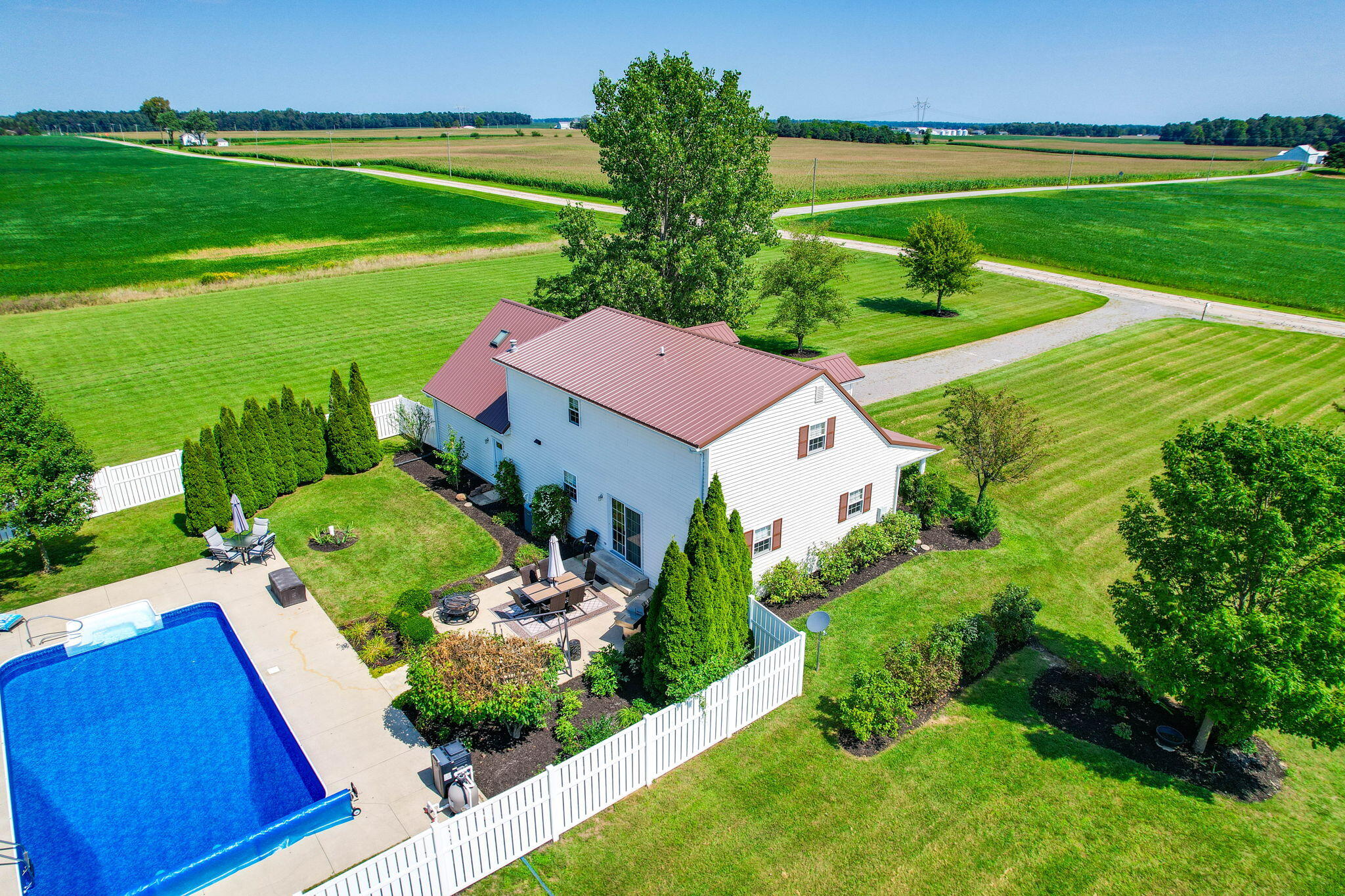15881 Lochard, Anna, Ohio 45302