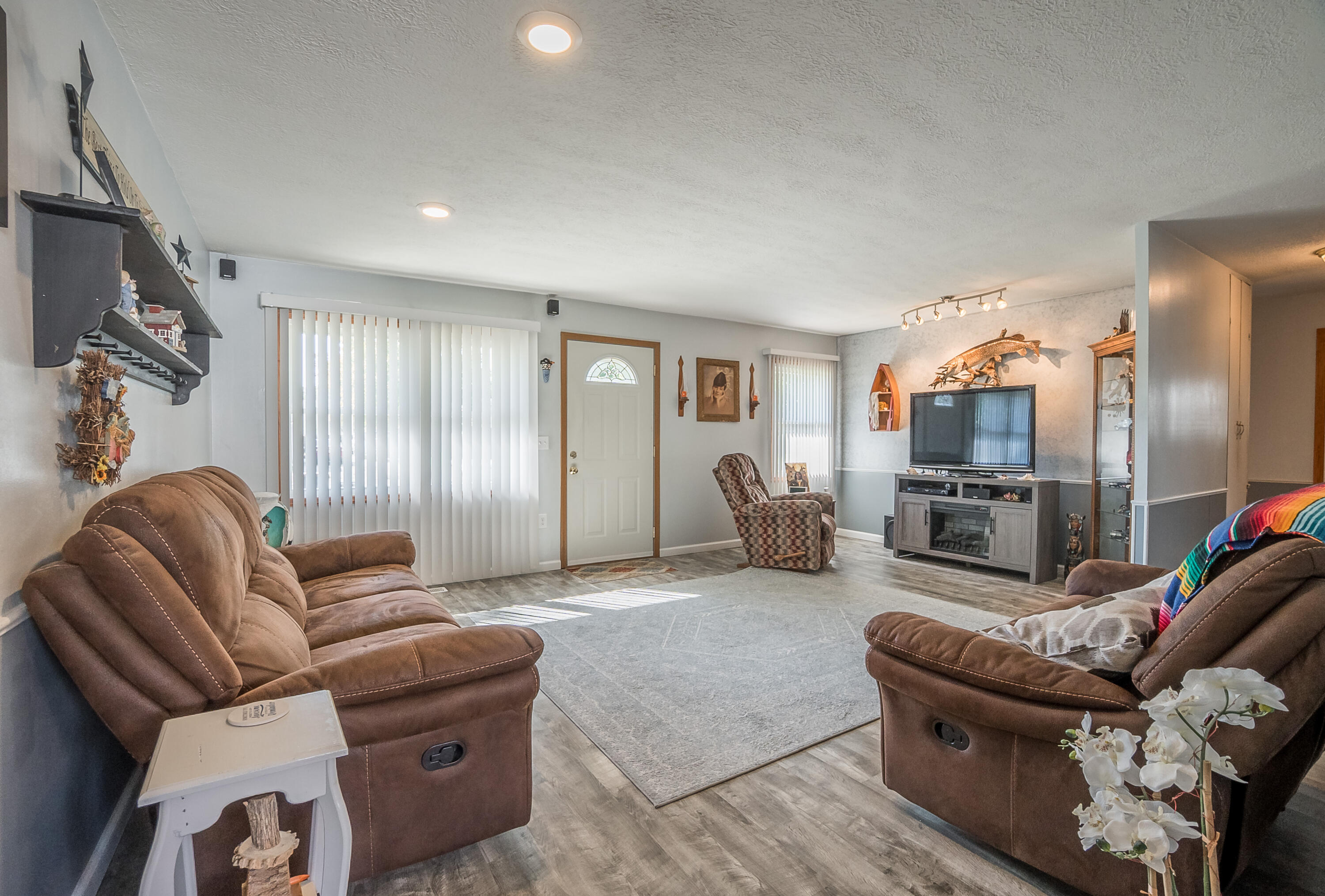 1046 Campbell, New Carlisle, Ohio 45344