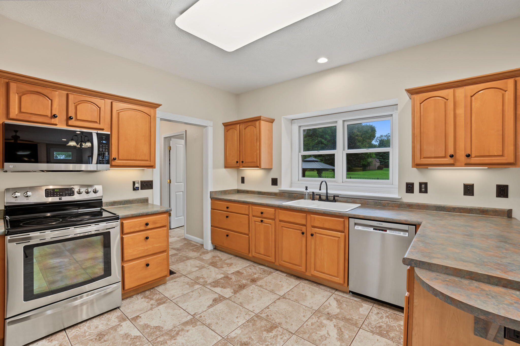1939 Fountain View, Dayton, Ohio 45414