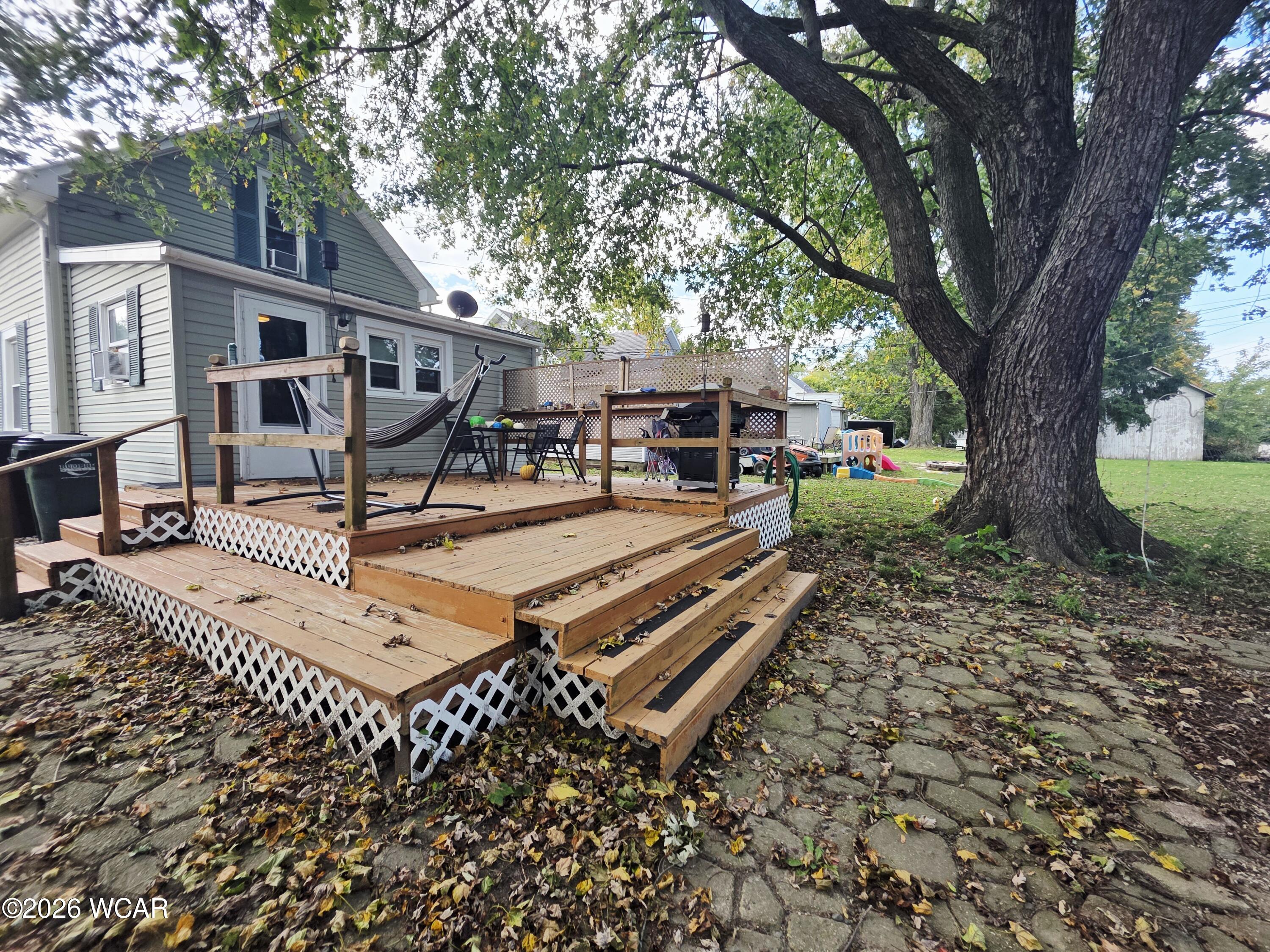 208 Montford Avenue, Ada, Ohio