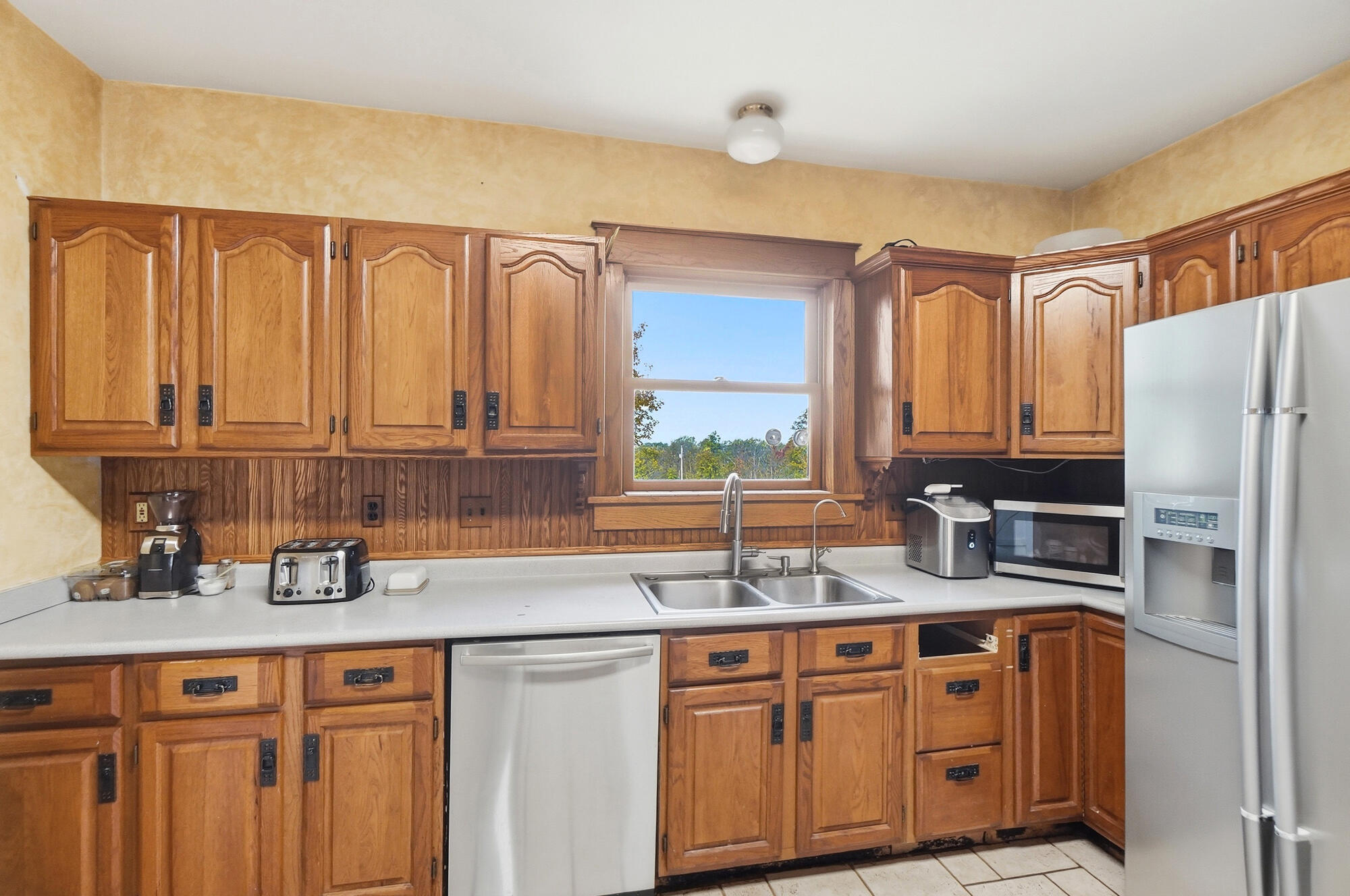 5627 Pitchin, Springfield, Ohio 45502