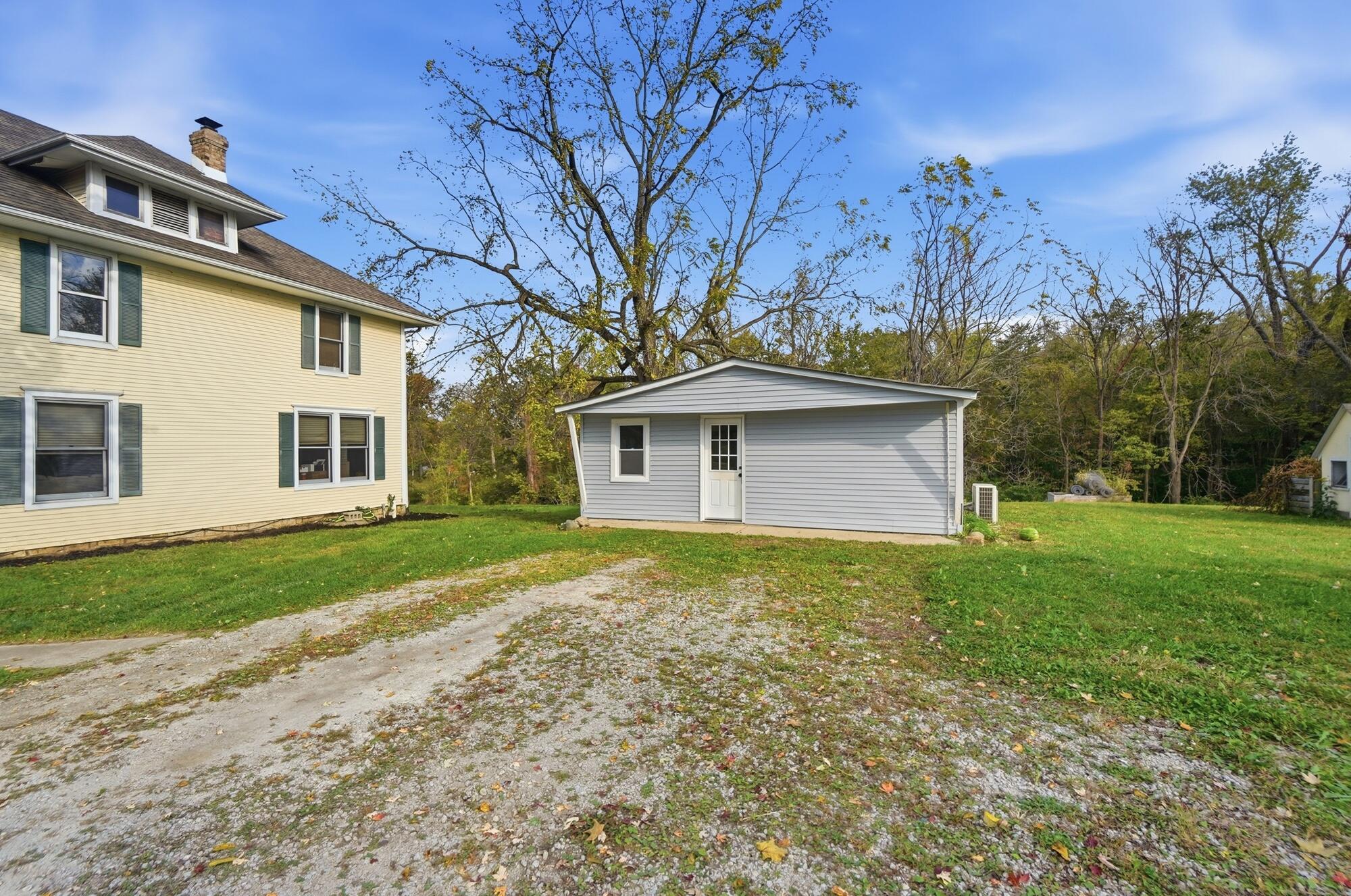 5627 Pitchin, Springfield, Ohio 45502
