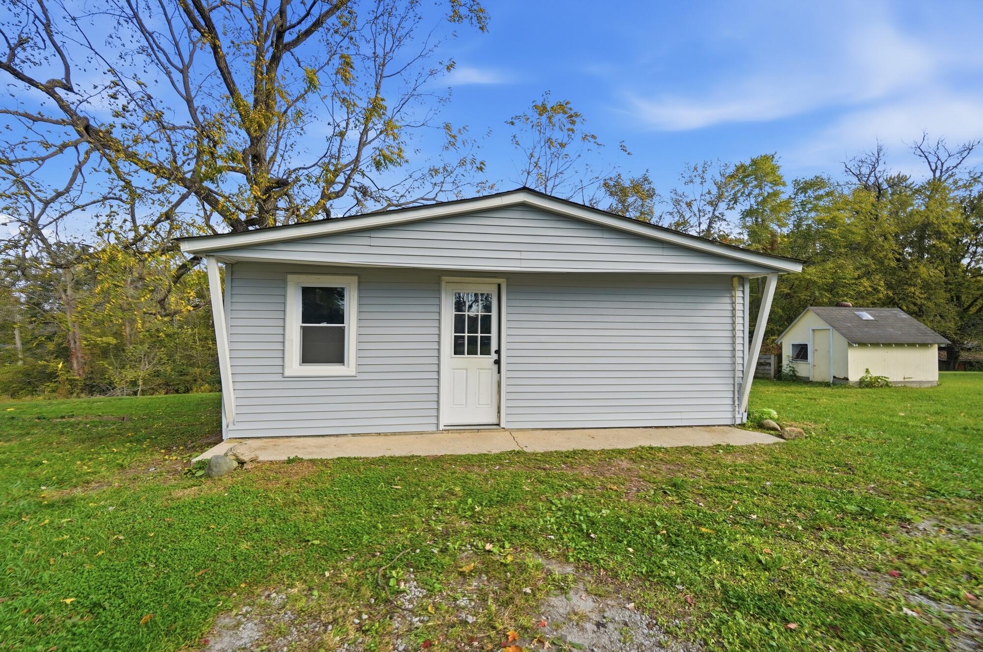 5627 Pitchin, Springfield, Ohio 45502