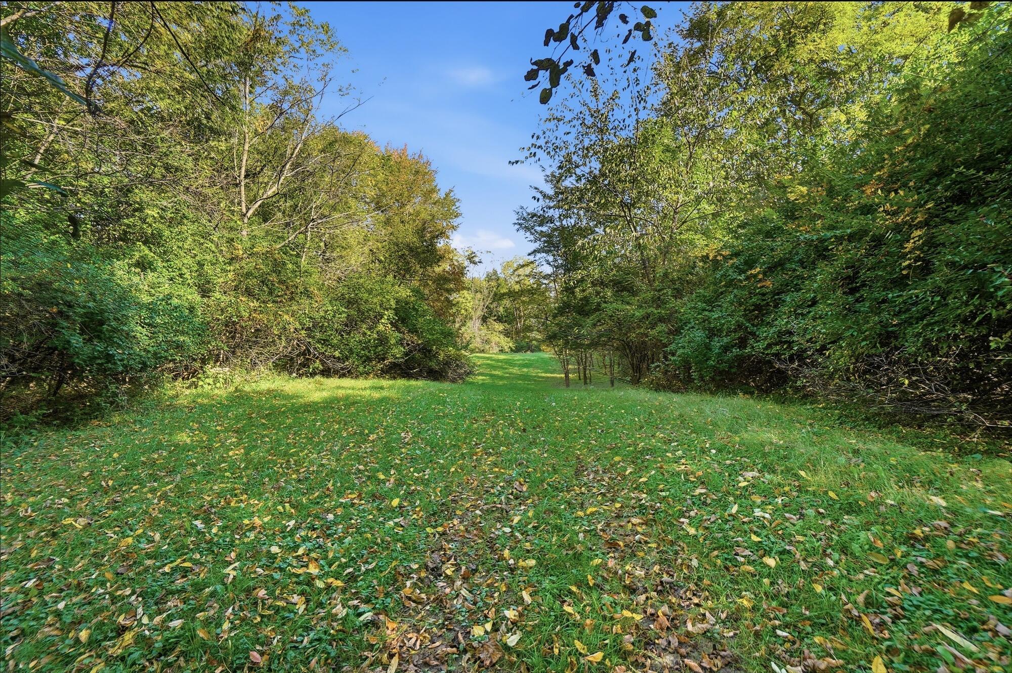 5627 Pitchin, Springfield, Ohio 45502