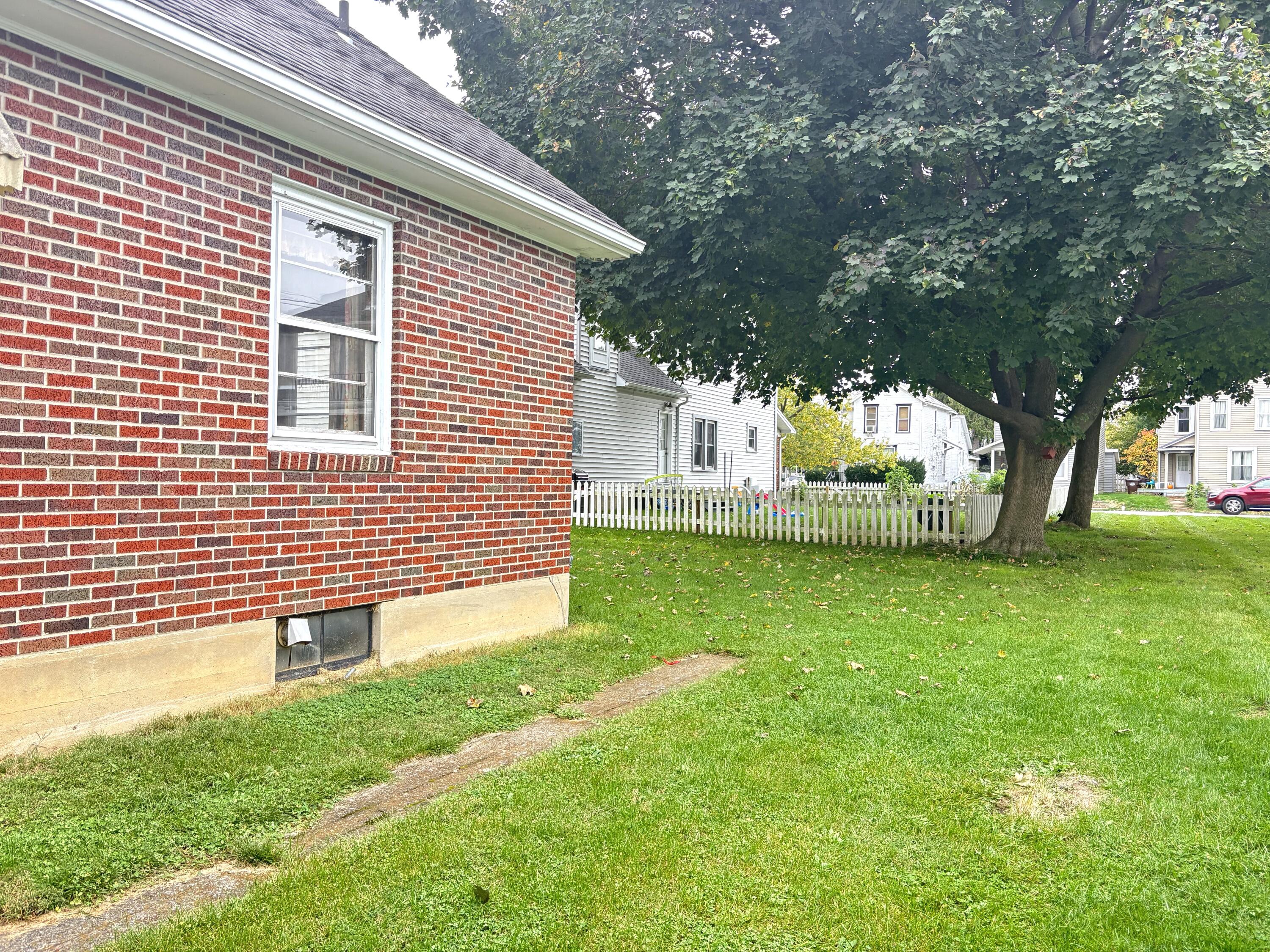 120 Locust, Greenville, Ohio 45331