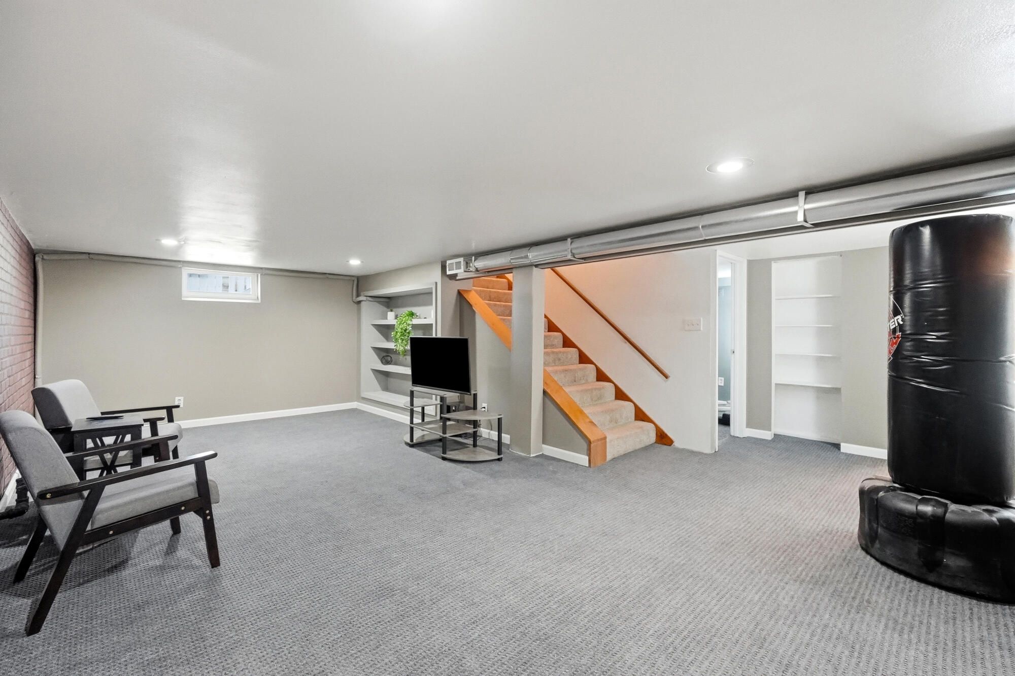 37 Elmwood, Troy, Ohio 45373