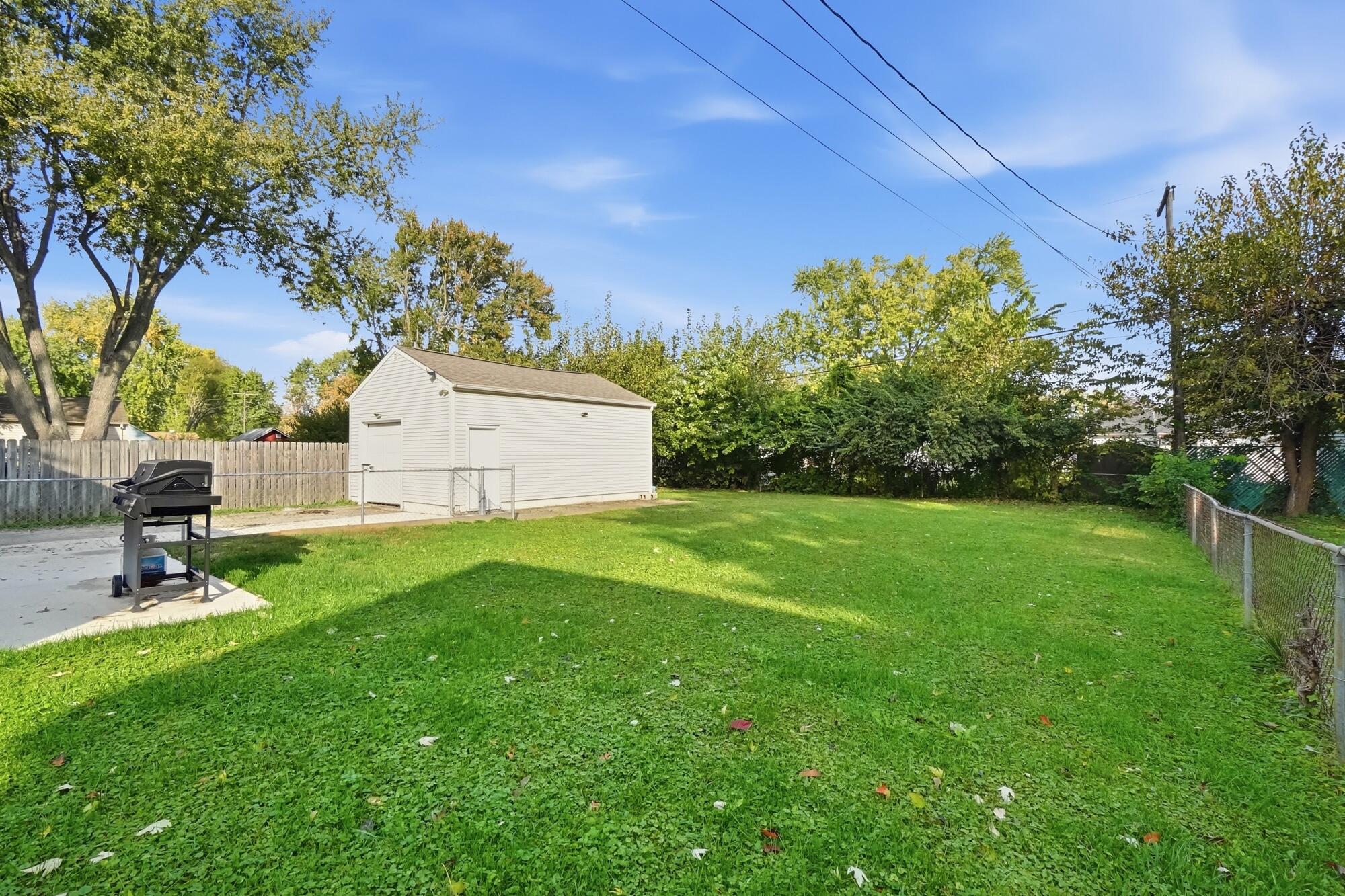 37 Elmwood, Troy, Ohio 45373