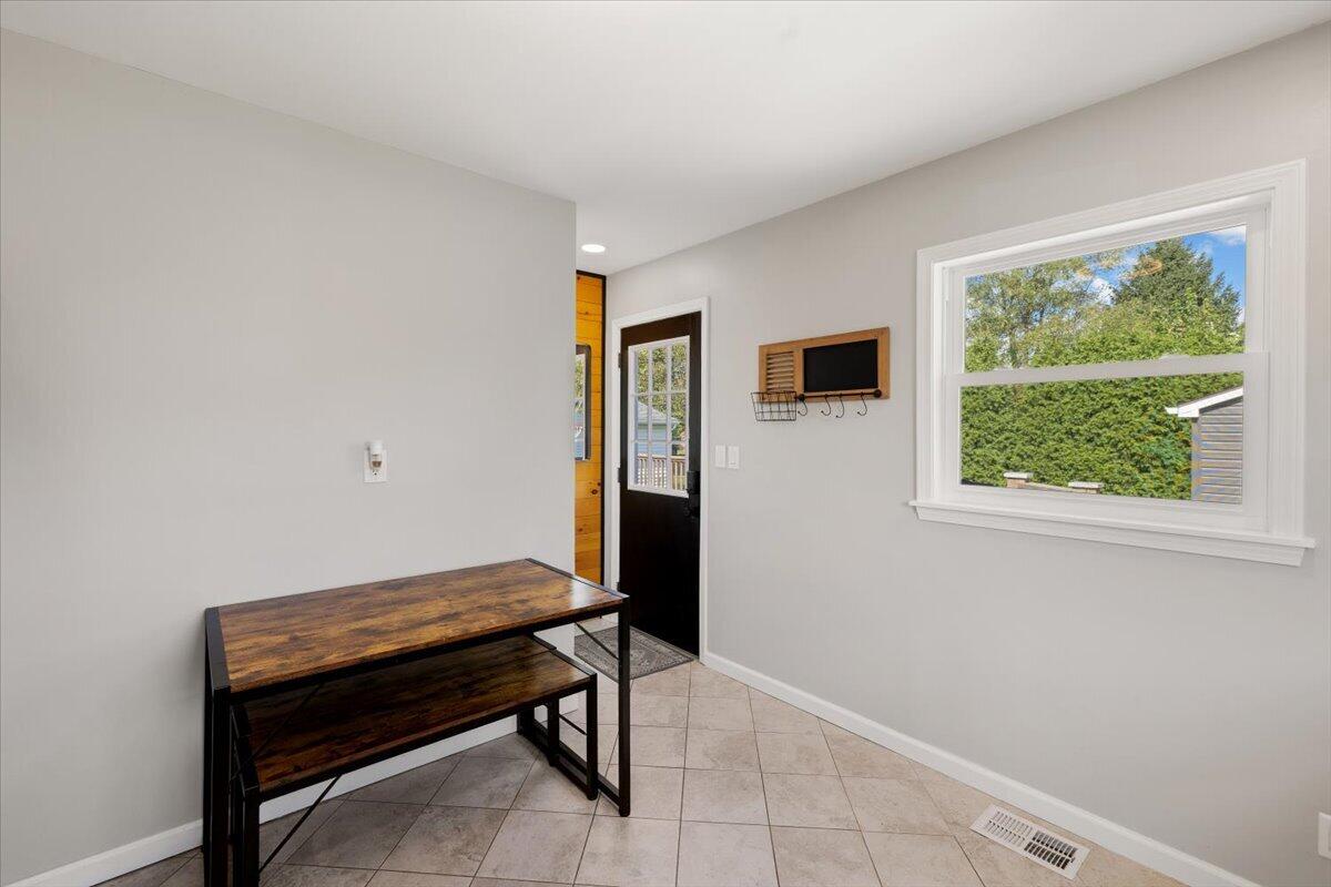 1415 Fleet, Troy, Ohio 45373