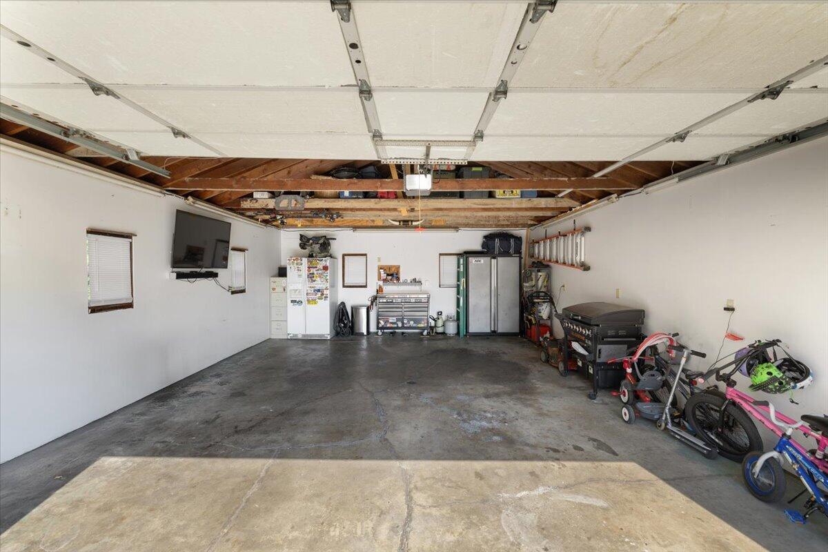 1415 Fleet, Troy, Ohio 45373