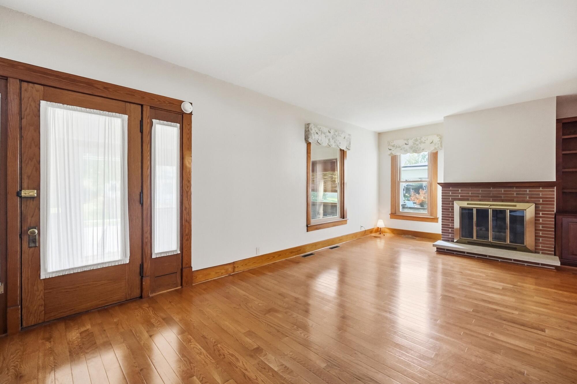 216 Lincoln, Urbana, Ohio 43078