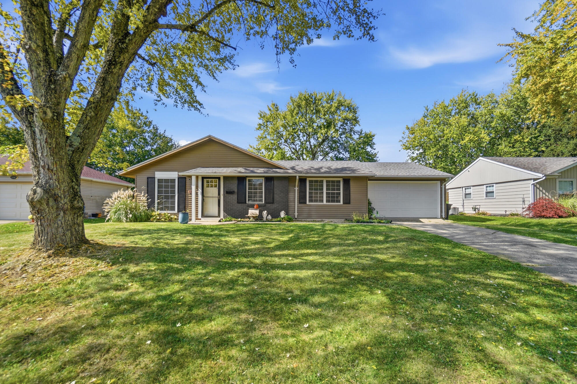 3255 Erter, Springfield, Ohio 45503