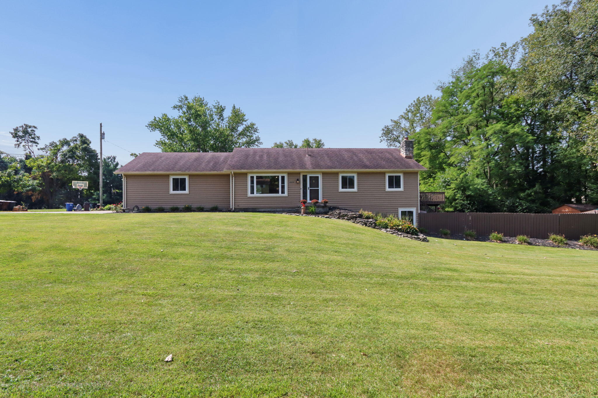 2579 Karok, London, Ohio 43140