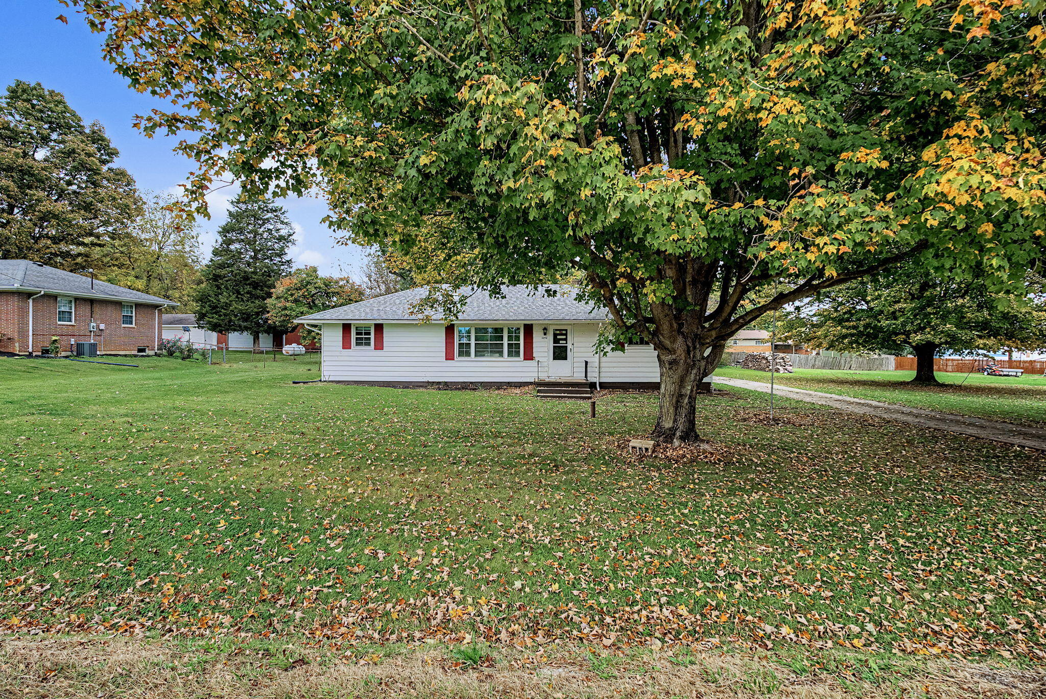 3842 Fairfield, Springfield, Ohio 45502
