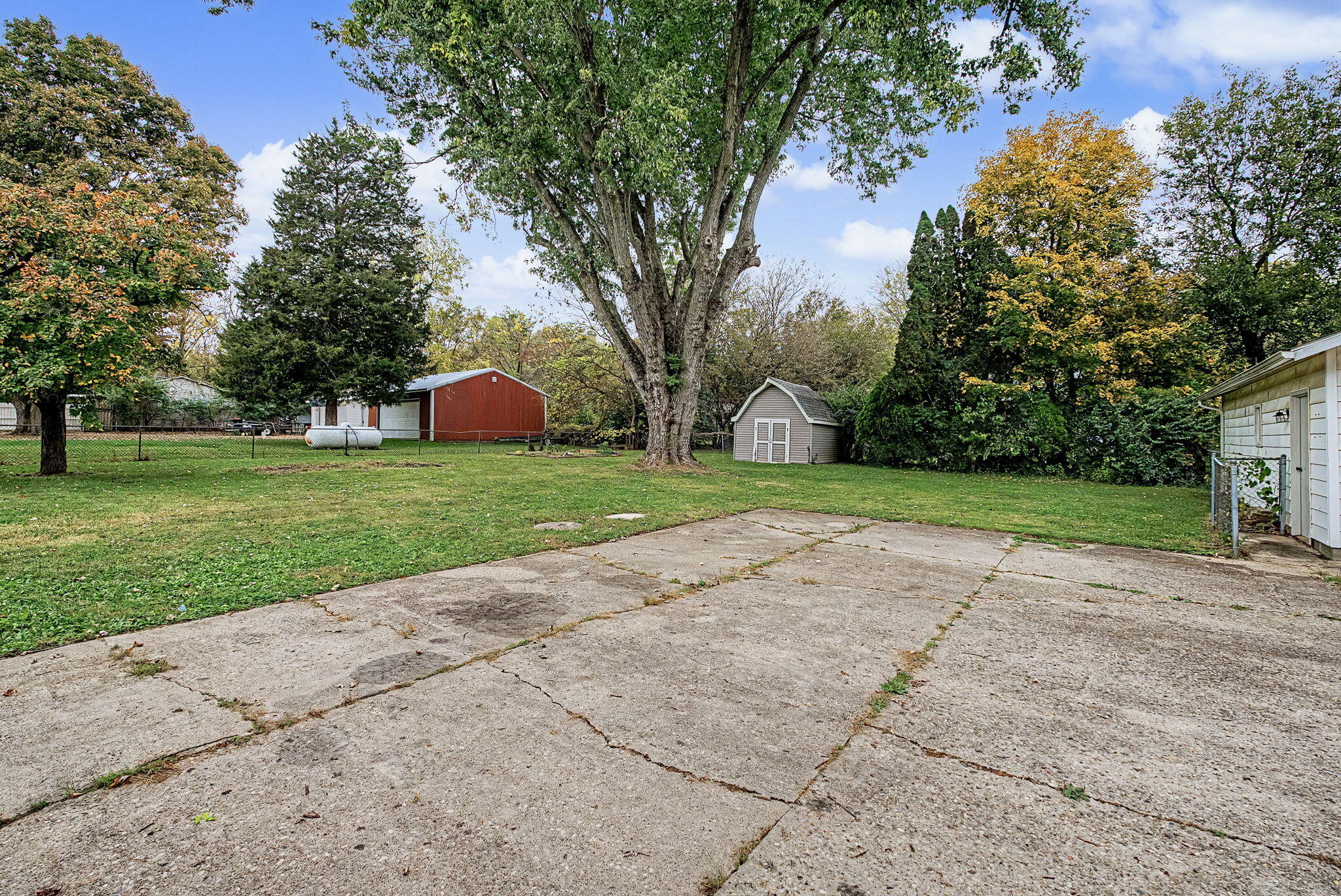 3842 Fairfield, Springfield, Ohio 45502