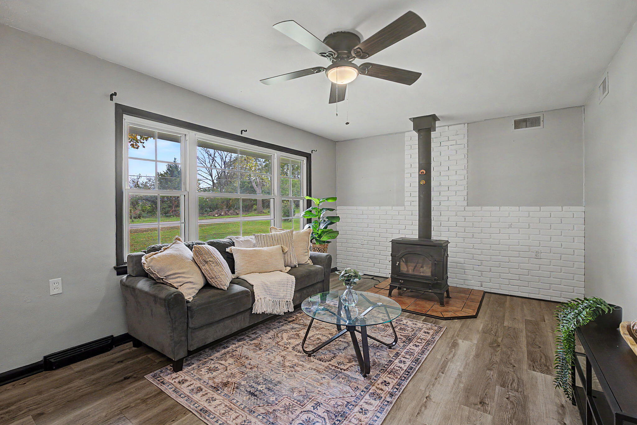 3842 Fairfield, Springfield, Ohio 45502