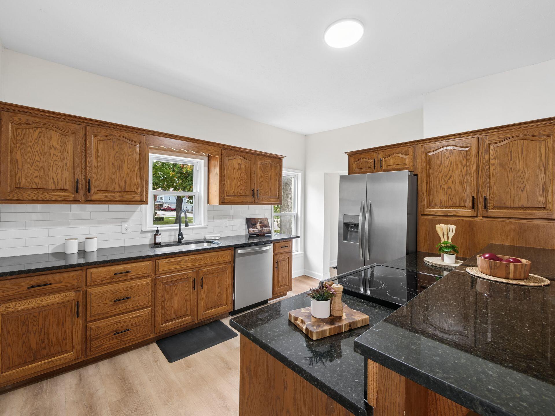 202 Pike, Anna, Ohio 45302