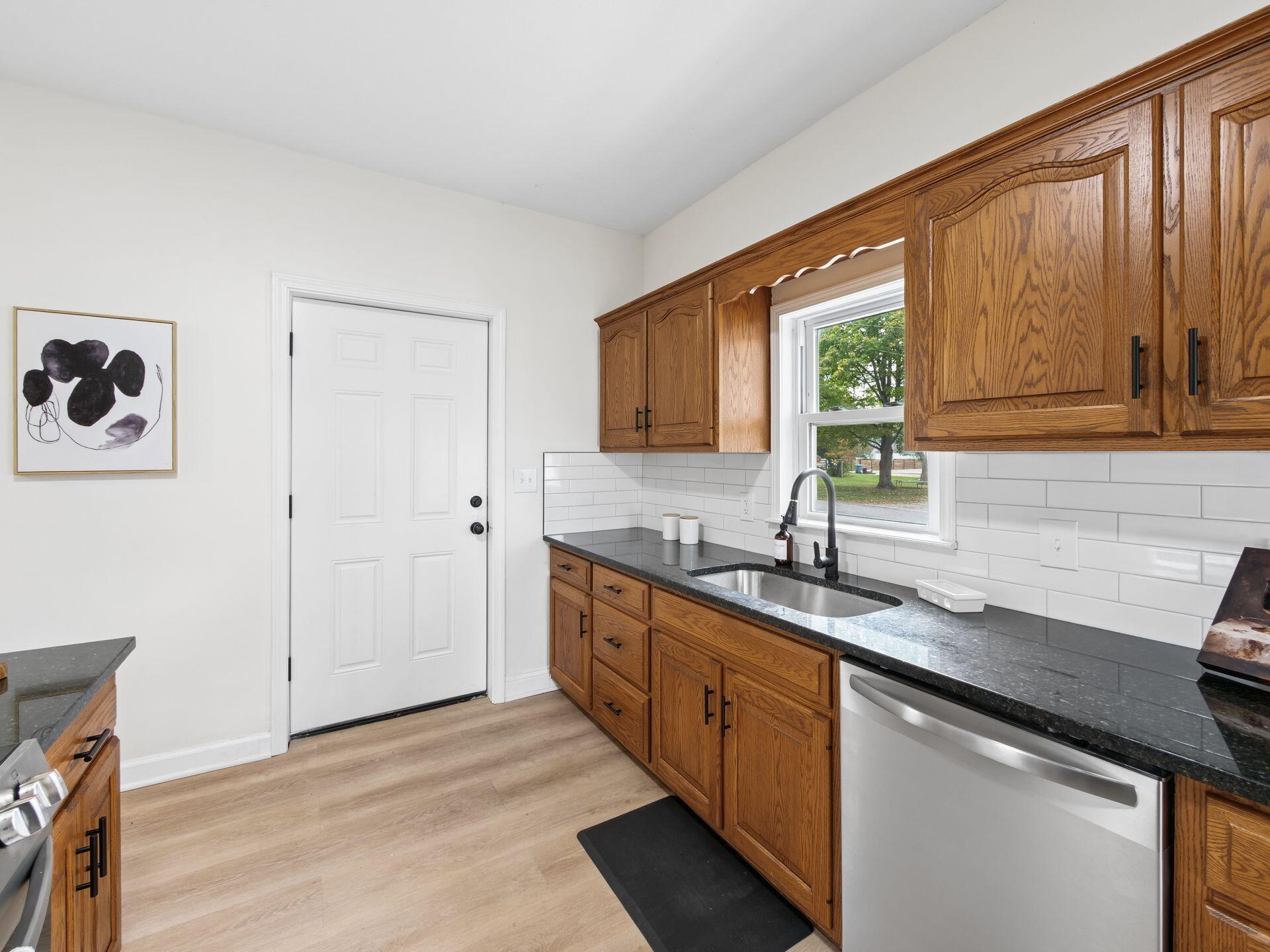 202 Pike, Anna, Ohio 45302