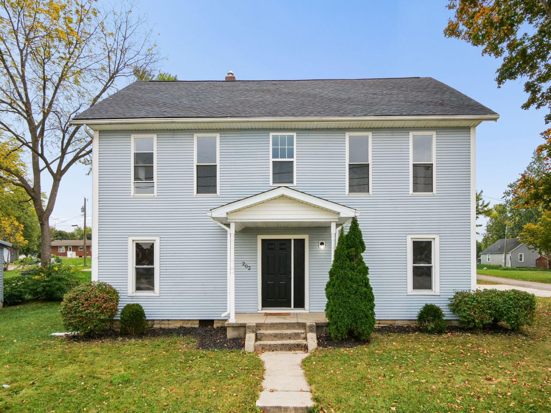 202 Pike, Anna, Ohio 45302