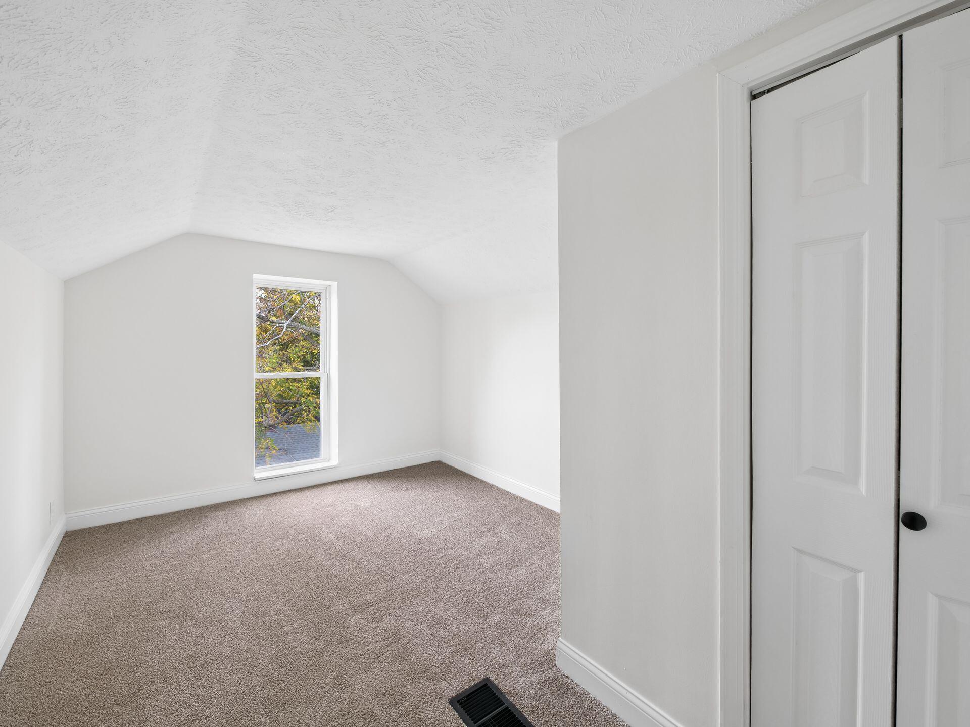 202 Pike, Anna, Ohio 45302