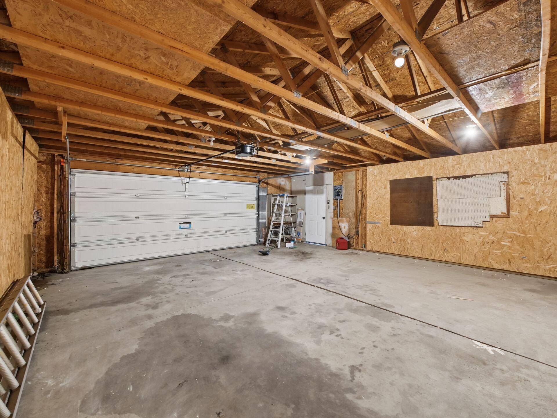202 Pike, Anna, Ohio 45302
