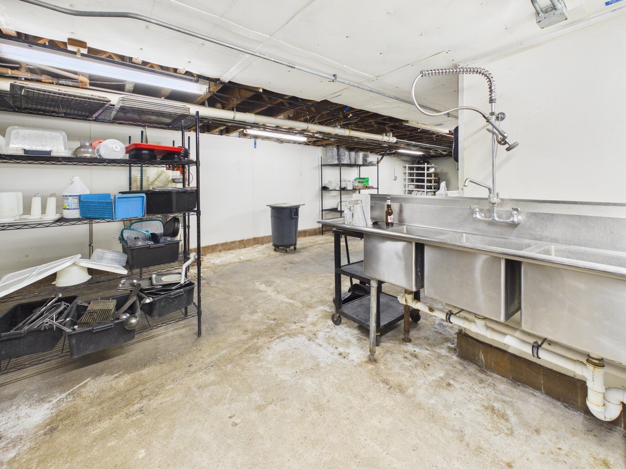 17 Main, Versailles, Ohio 45380