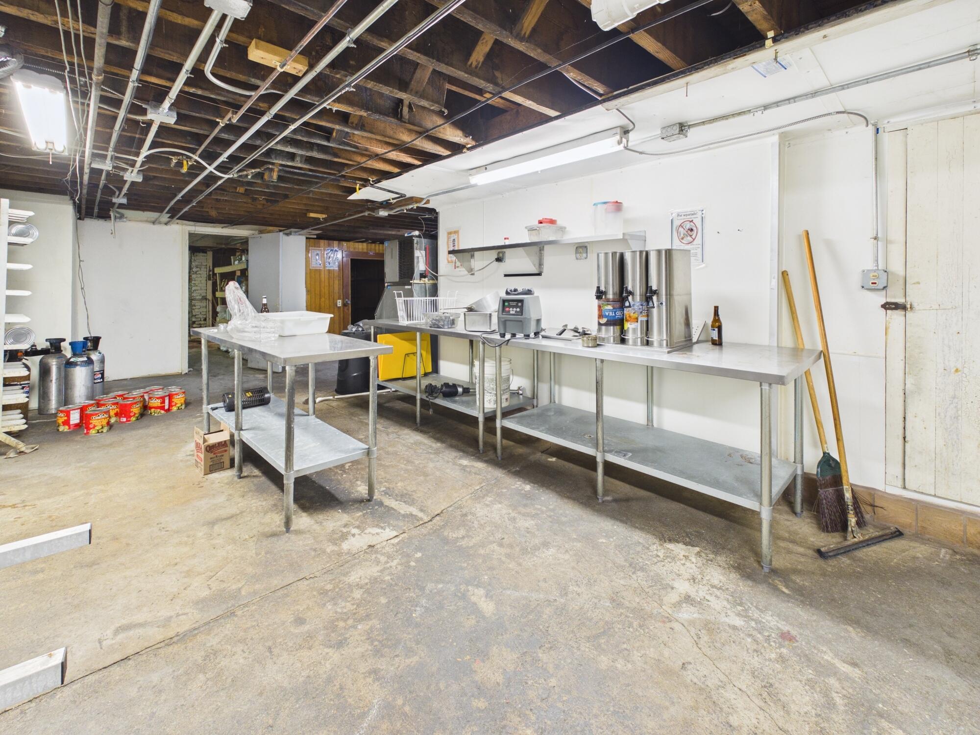 17 Main, Versailles, Ohio 45380