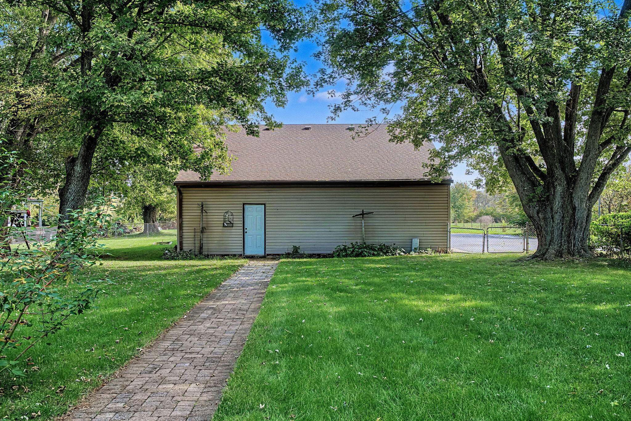 8145 Palmer, New Carlisle, Ohio 45344
