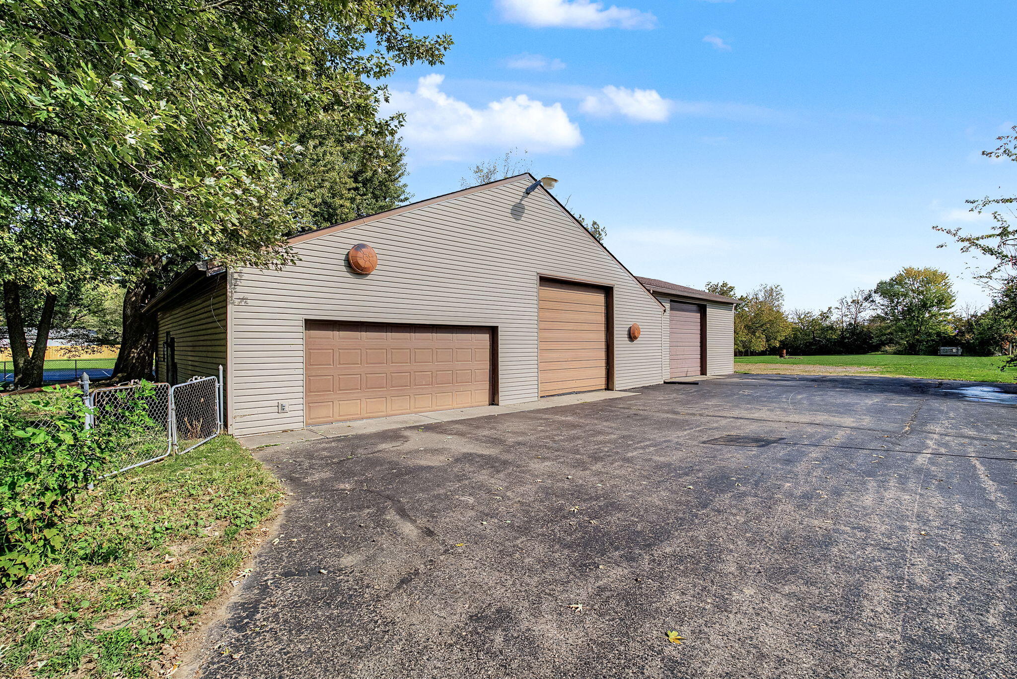 8145 Palmer, New Carlisle, Ohio 45344