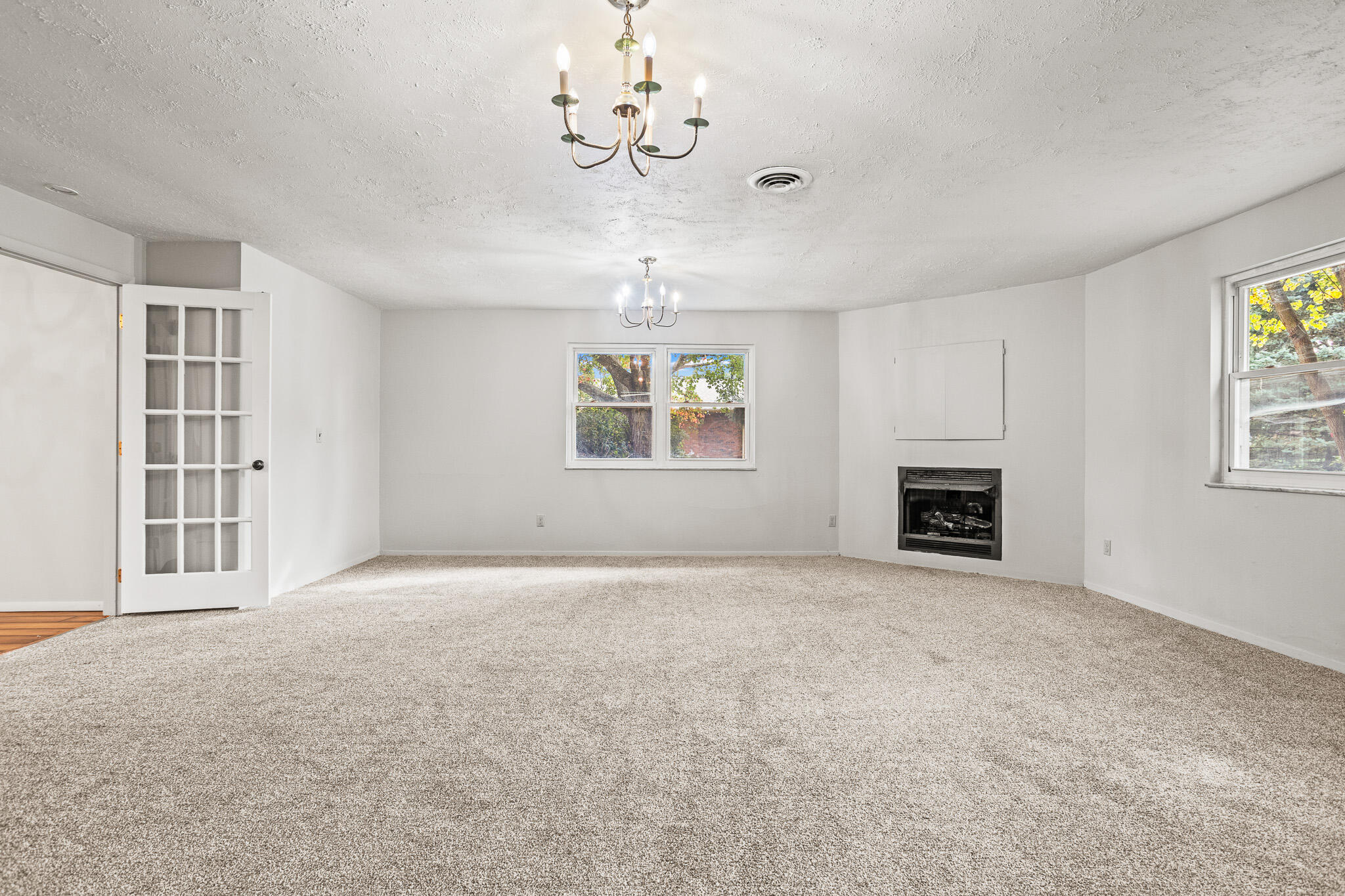 5625 Bradley, Tipp City, Ohio 45371