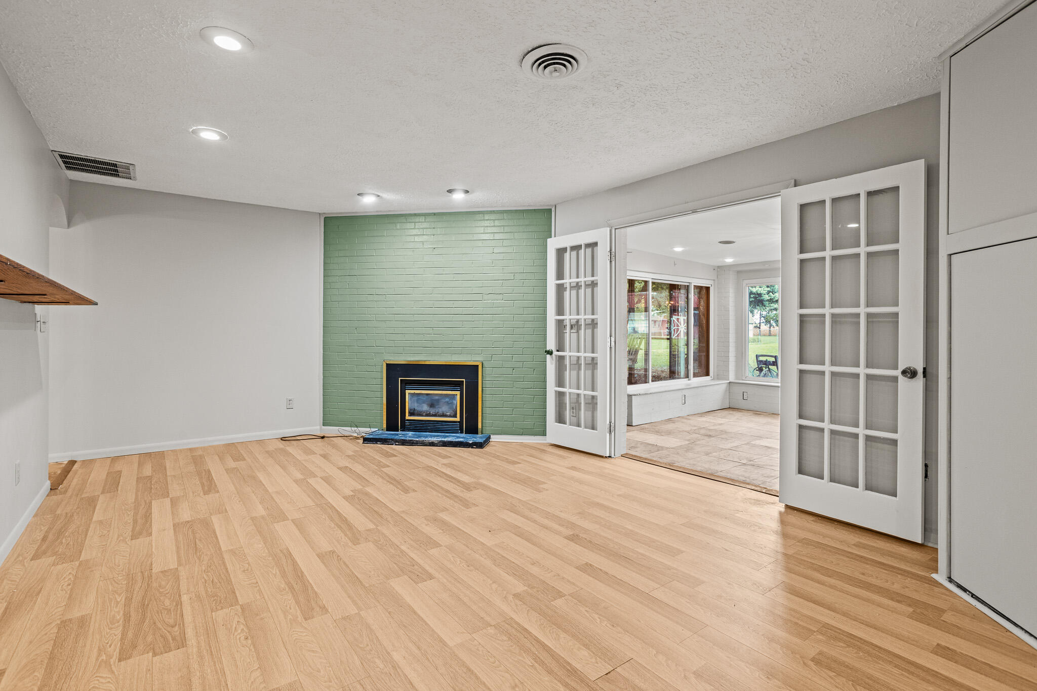 5625 Bradley, Tipp City, Ohio 45371