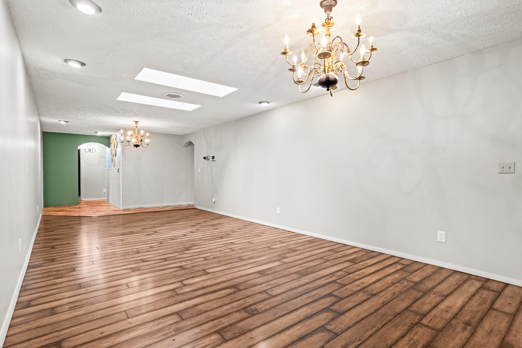 5625 Bradley, Tipp City, Ohio 45371
