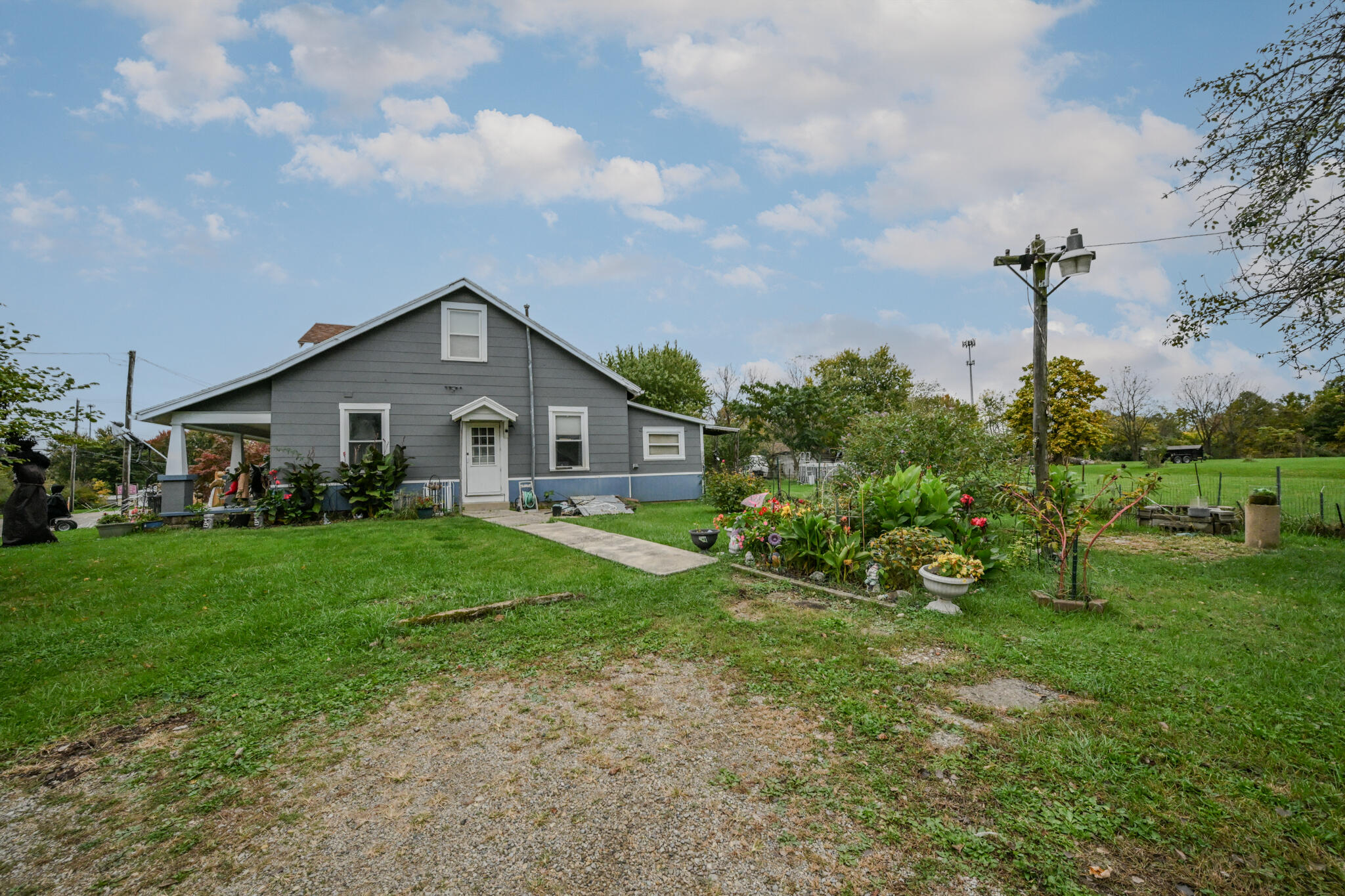 2401 Home, Springfield, Ohio 45503