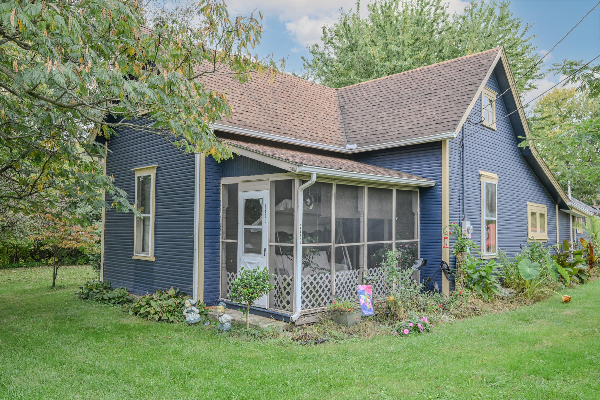 2401 Home, Springfield, Ohio 45503