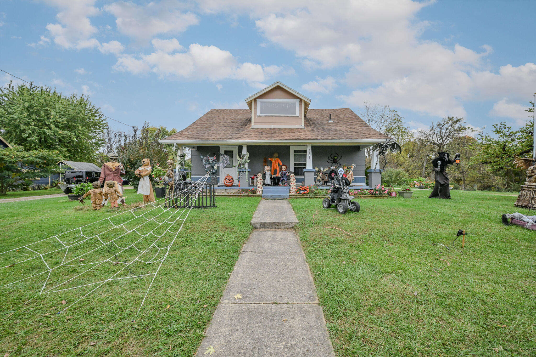 2401 Home, Springfield, Ohio 45503