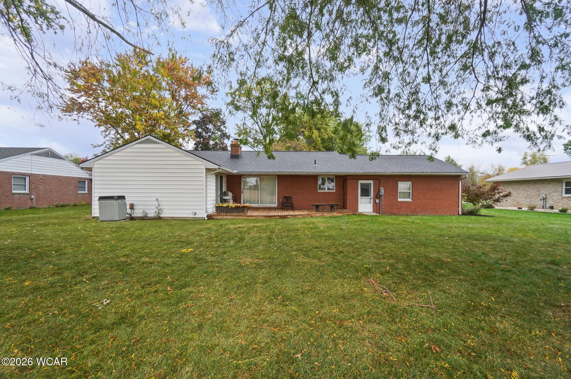 903 Country Club Drive, Fostoria, Ohio